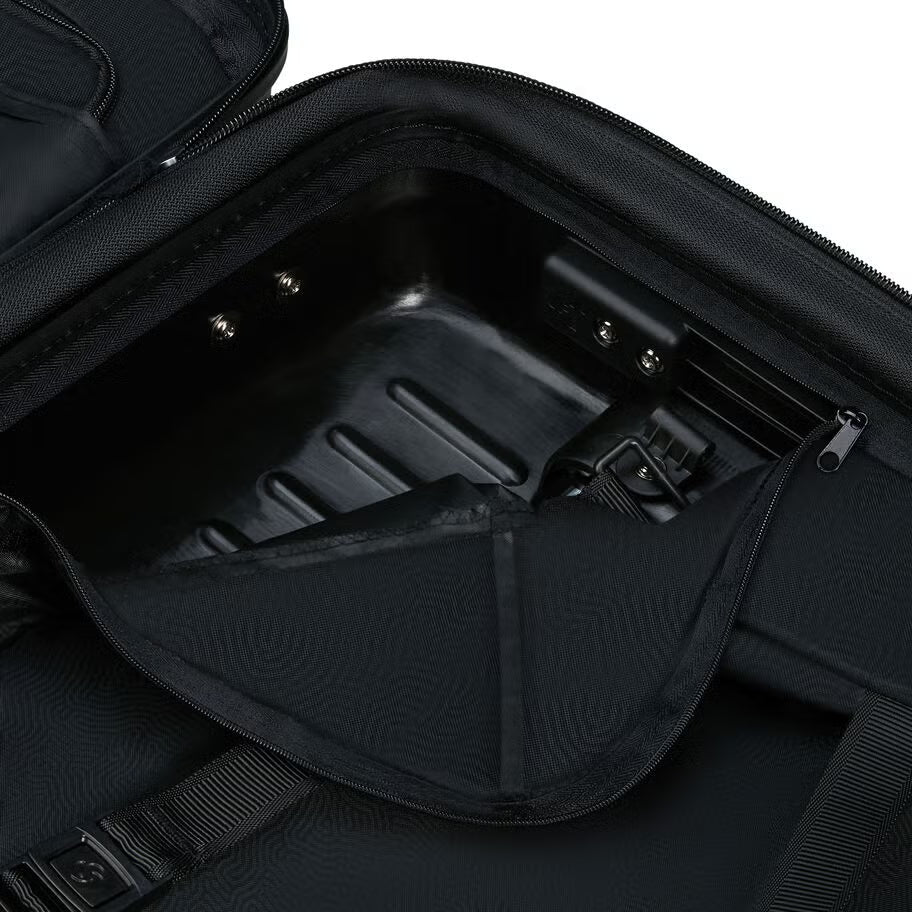 Samsonite Restackd Set 13