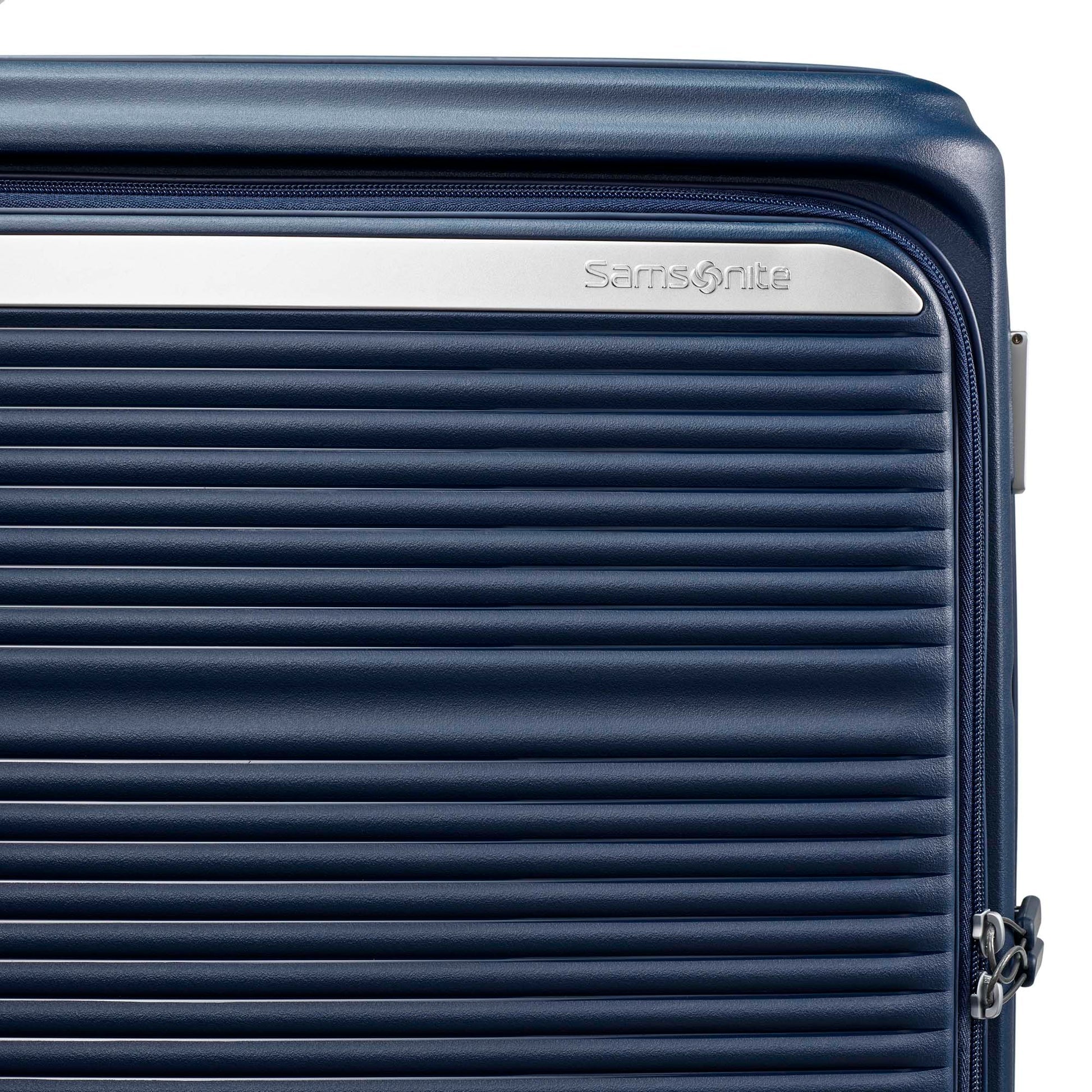 Ensemble Samsonite C-Lite 26