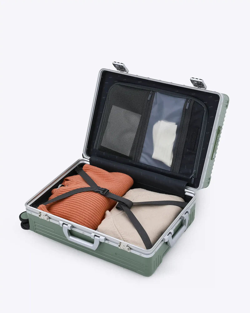 NOBL All-in-One Carry-on 112