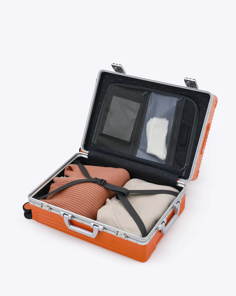 NOBL All-in-One Carry-on 131