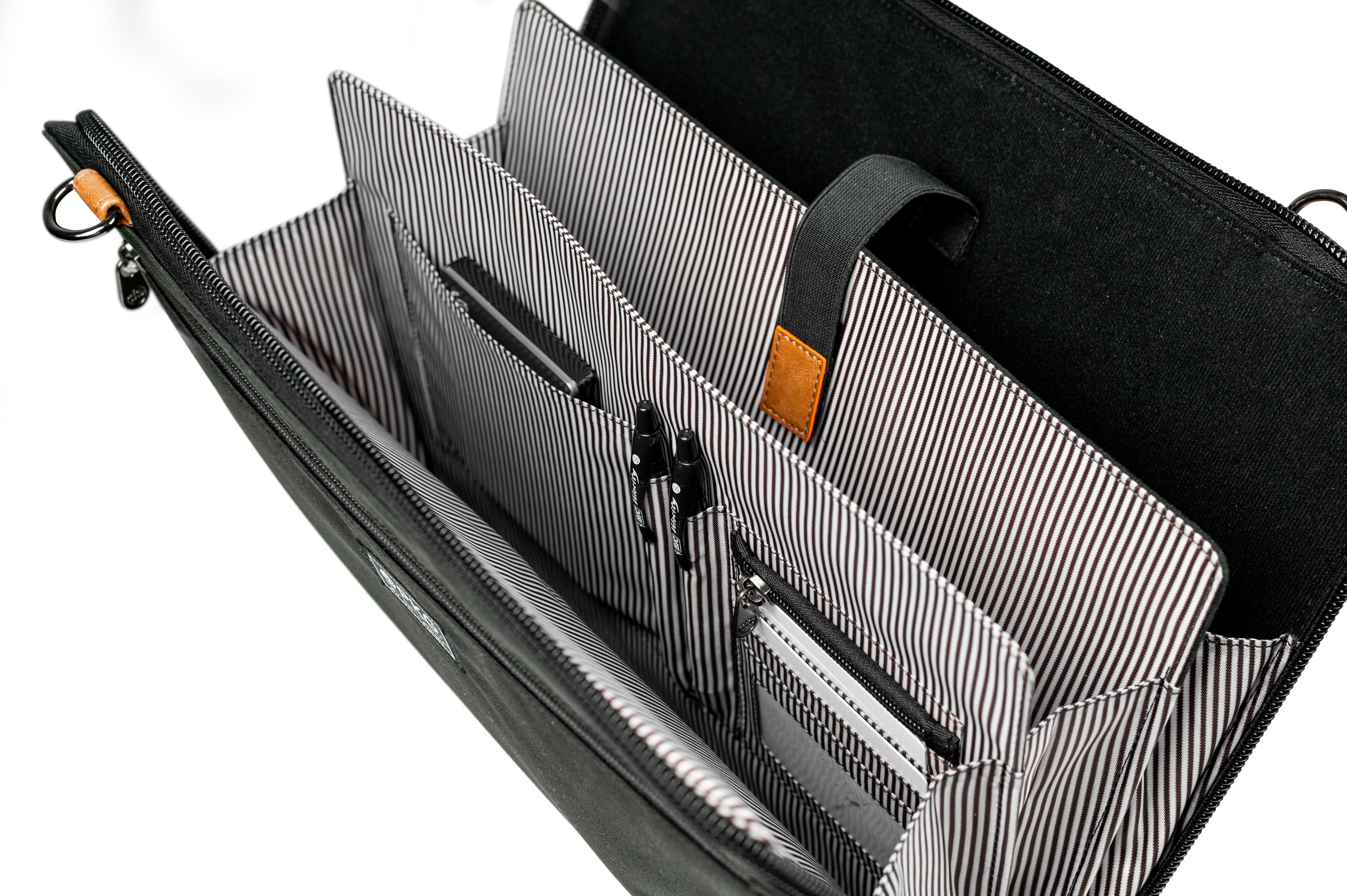 PKG Wellington Accordion Messenger Bag