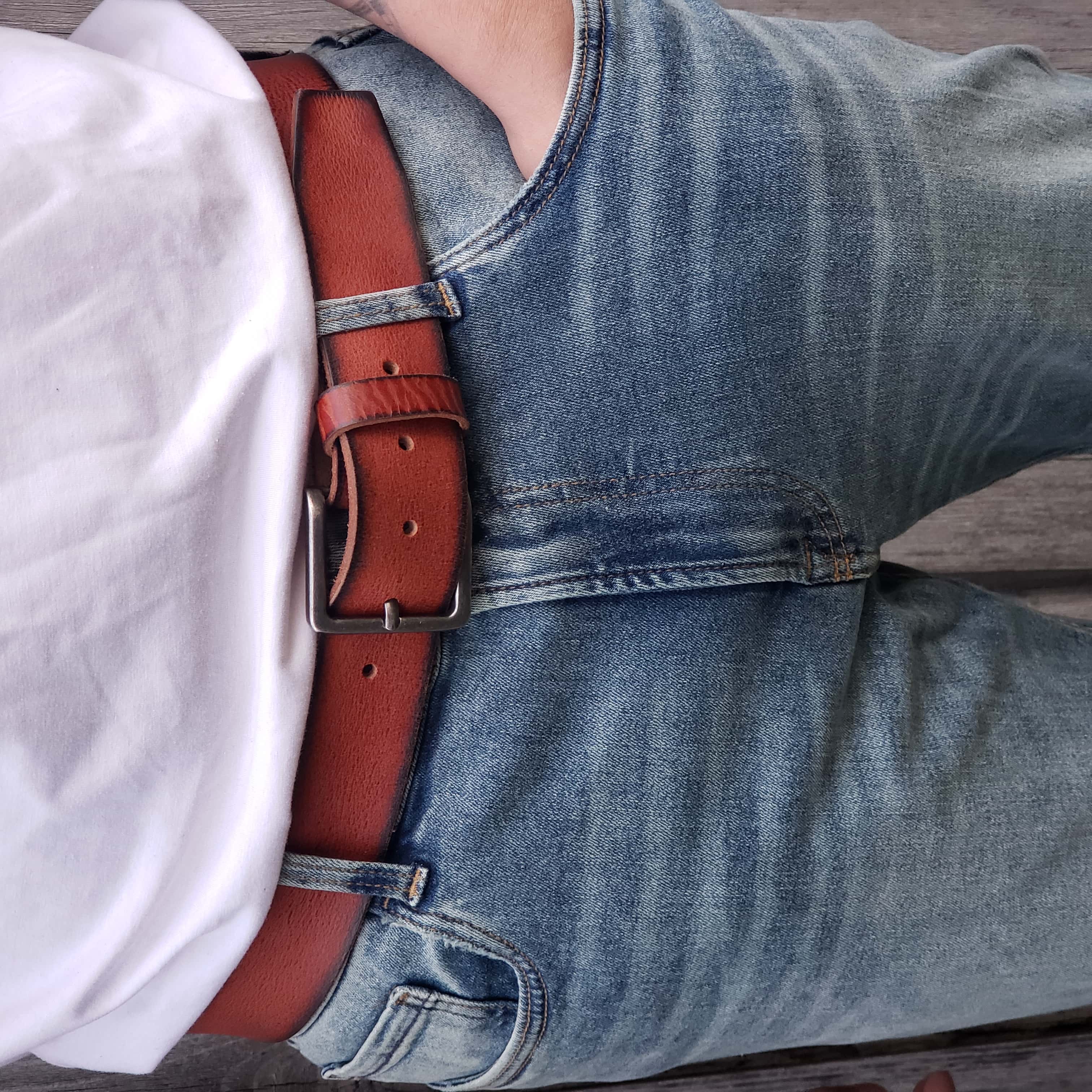The Mountain Belt - Grey Leather Belt with Charred Edges 7