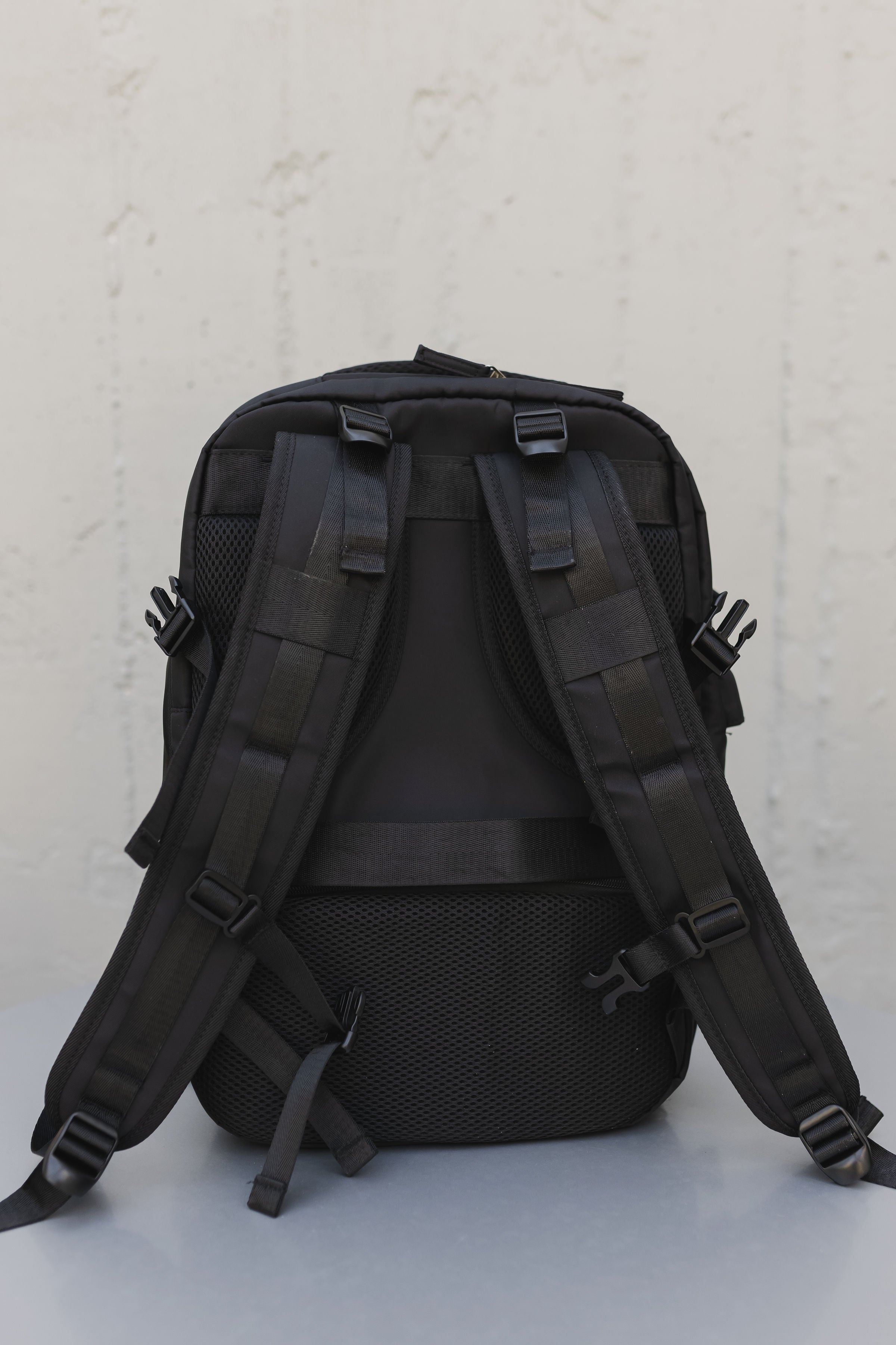 Bãre Travel Backpack 11