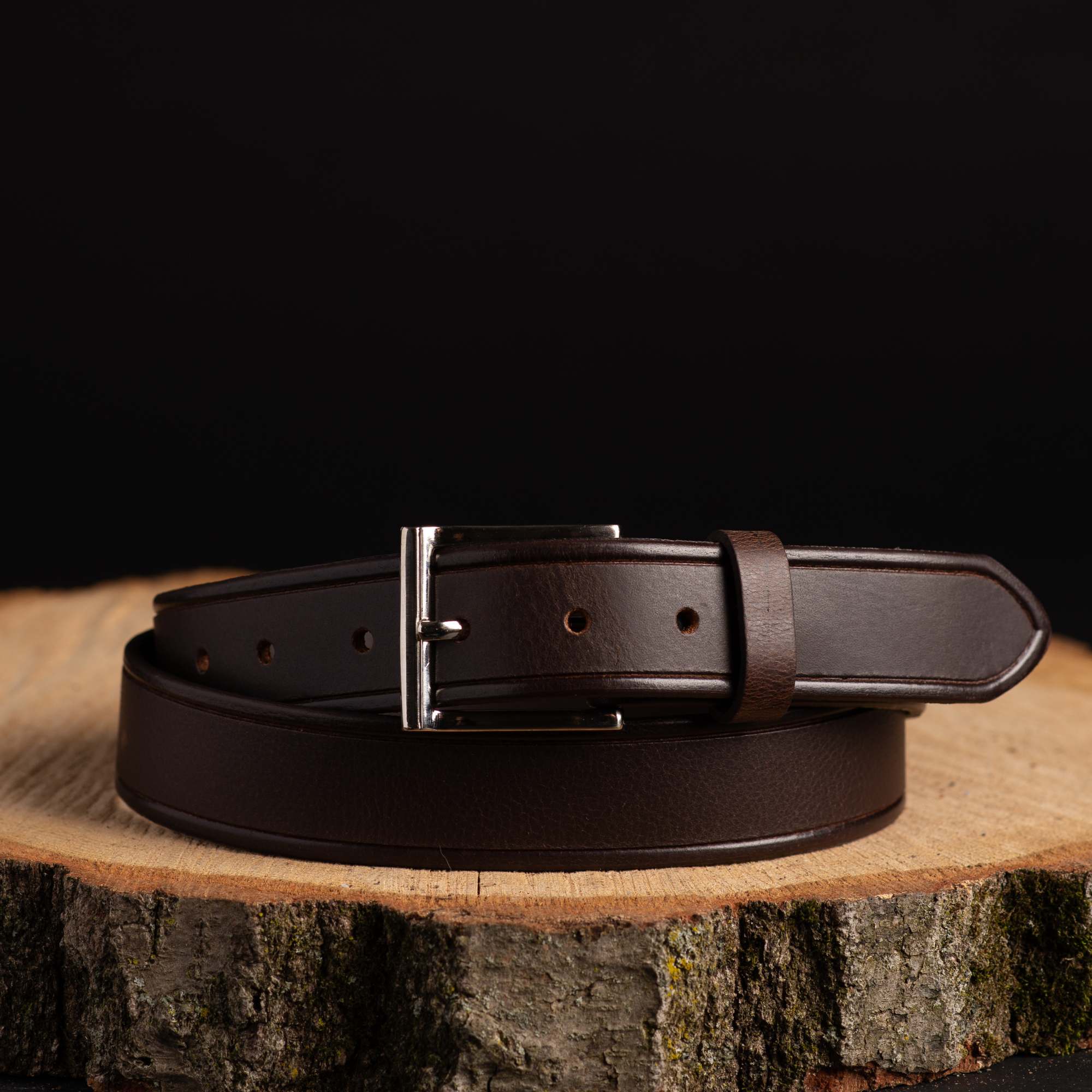 The Obelisk Belt - Black Edge Pipe Full-Grain Leather Belt 3