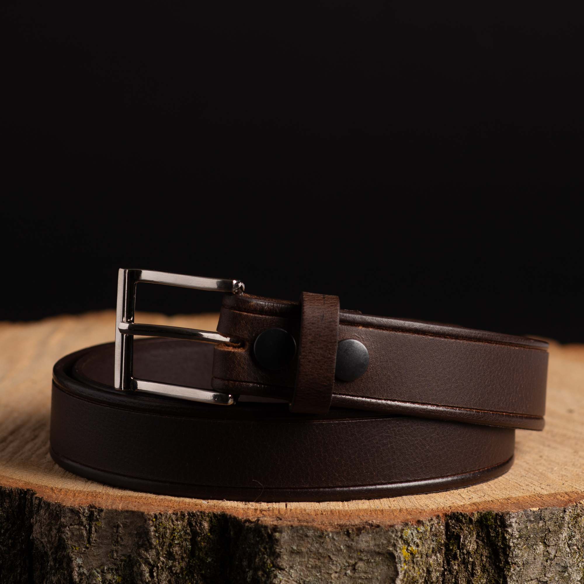 The Obelisk Belt - Black Edge Pipe Full-Grain Leather Belt 4