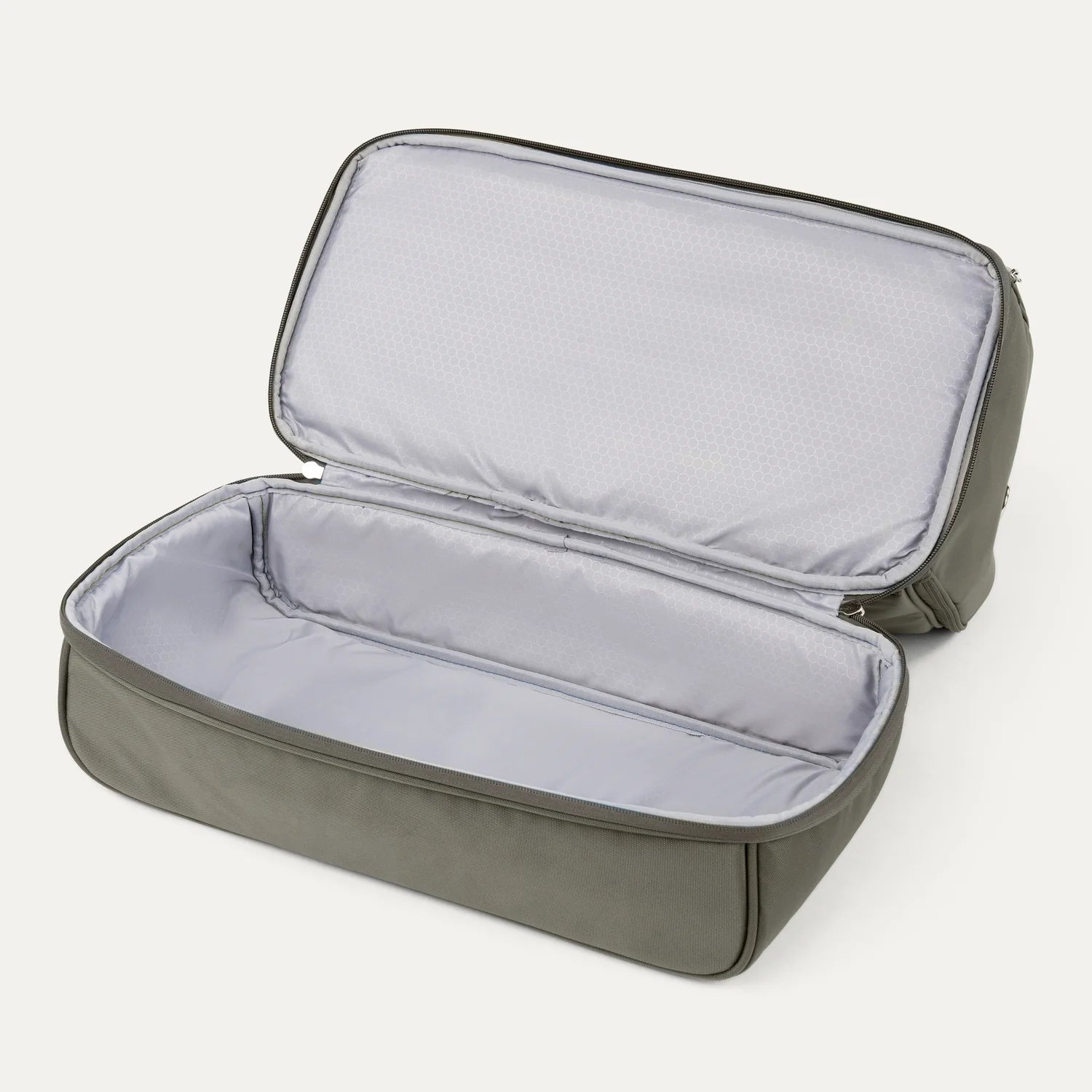 Travelpro Maxlite® 5 Drop-Bottom Weekender 22