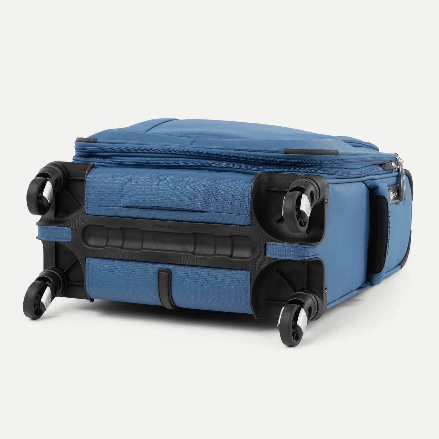 Travelpro Maxlite® 5 19" International Carry-On Expandable Spinner 26