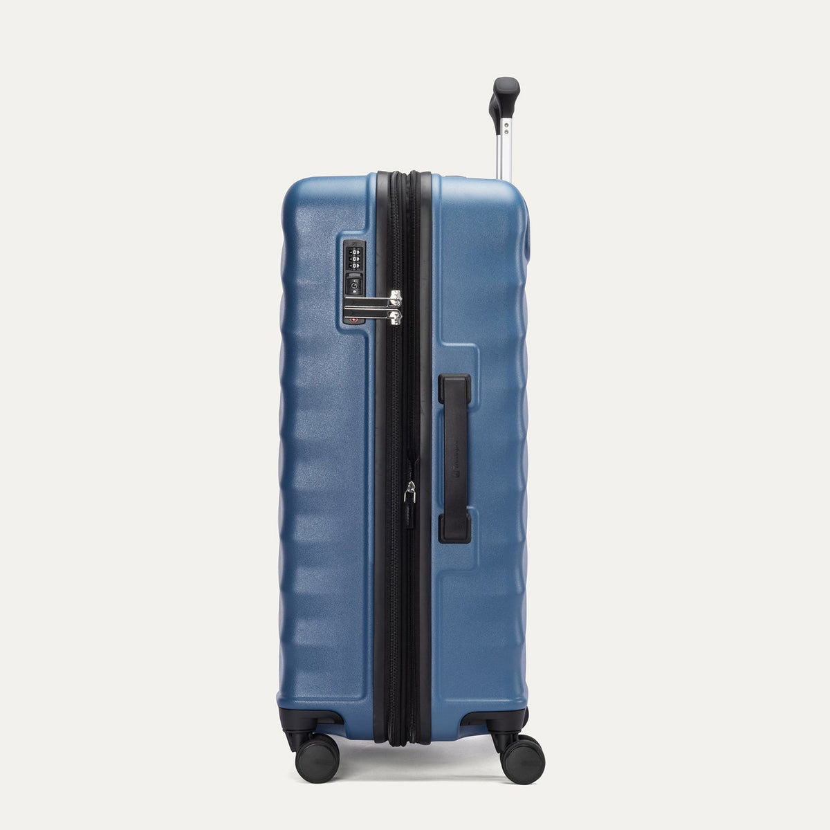 Travelpro Maxlite® Air V2 Medium Check-In Hardside Spinner 11