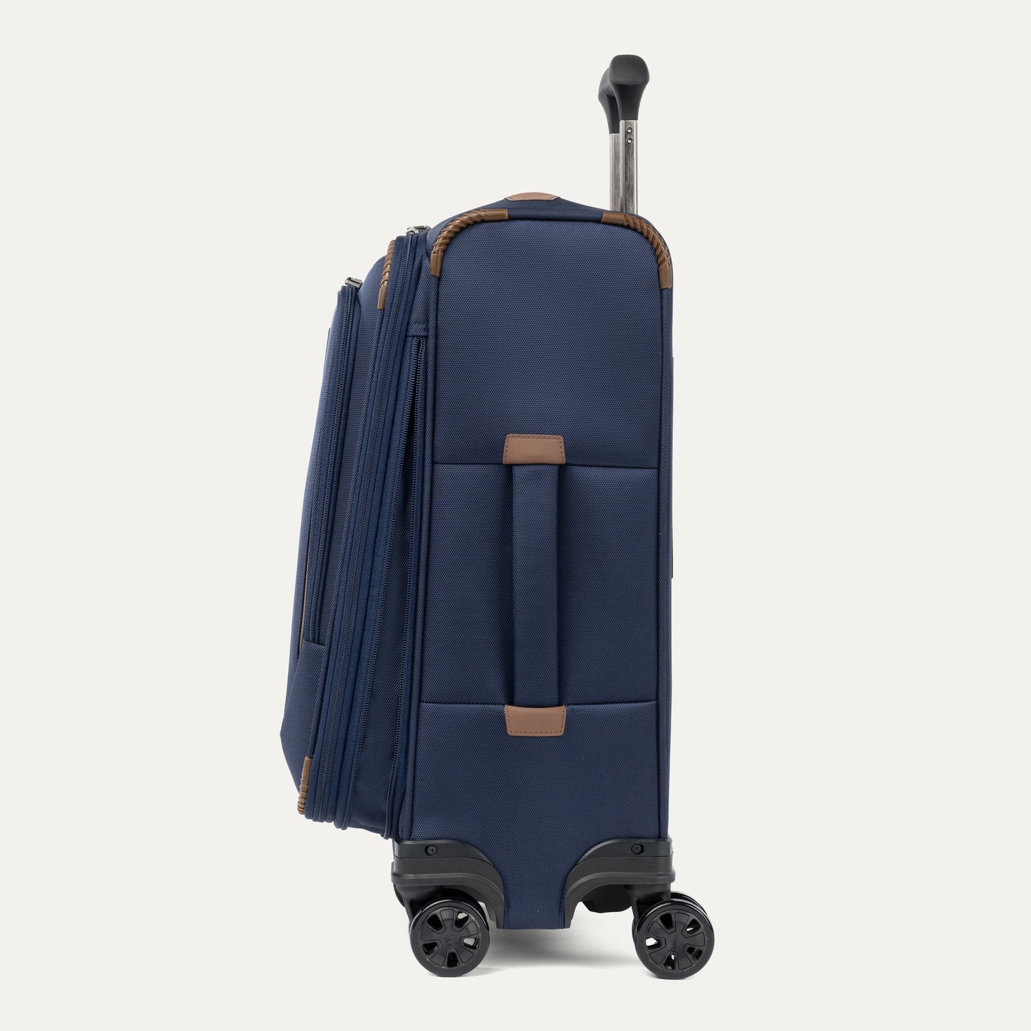 Travelpro Crew™ Classic Carry-On Expandable Spinner 21