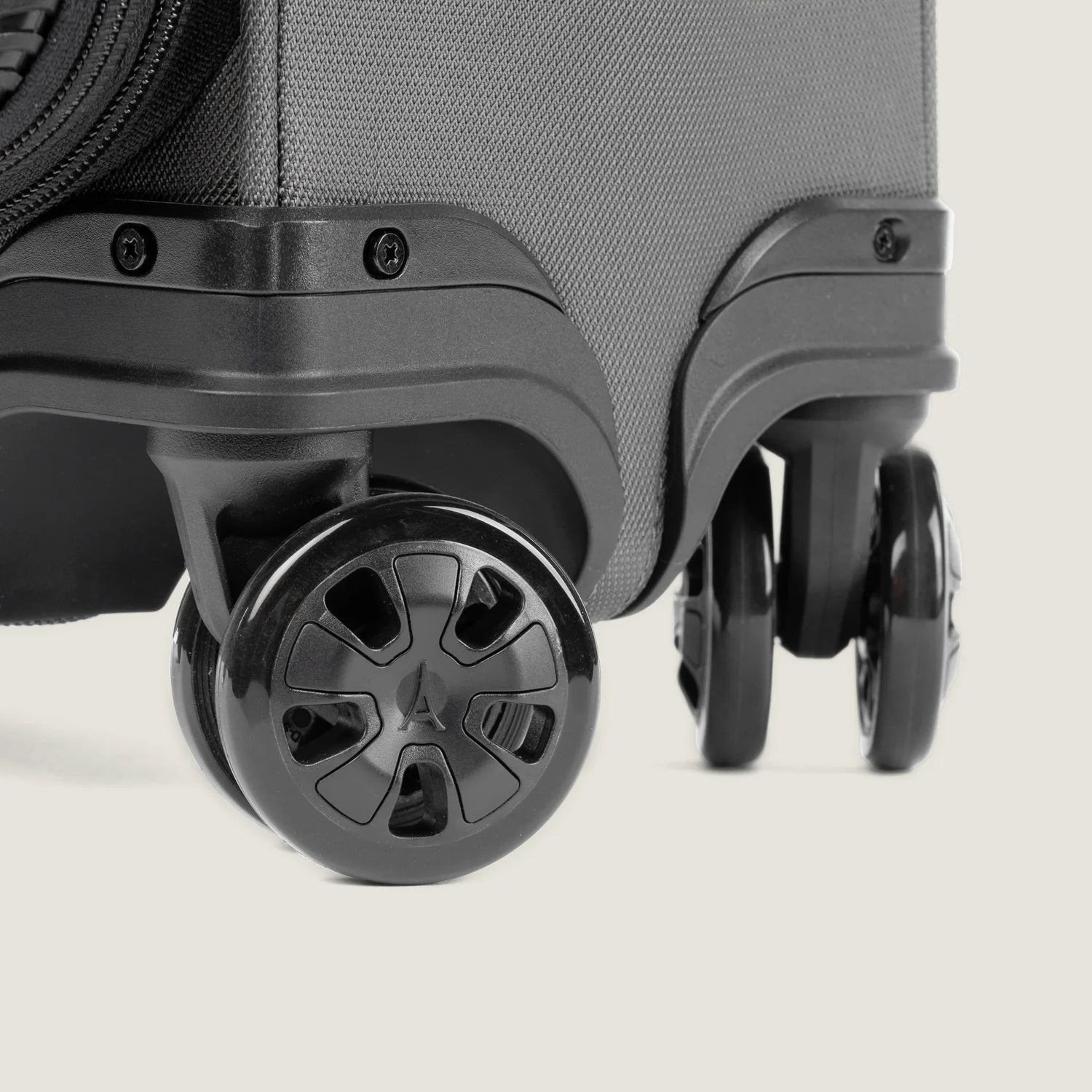 Travelpro Crew™ Classic Compact Carry-On Expandable Spinner 8