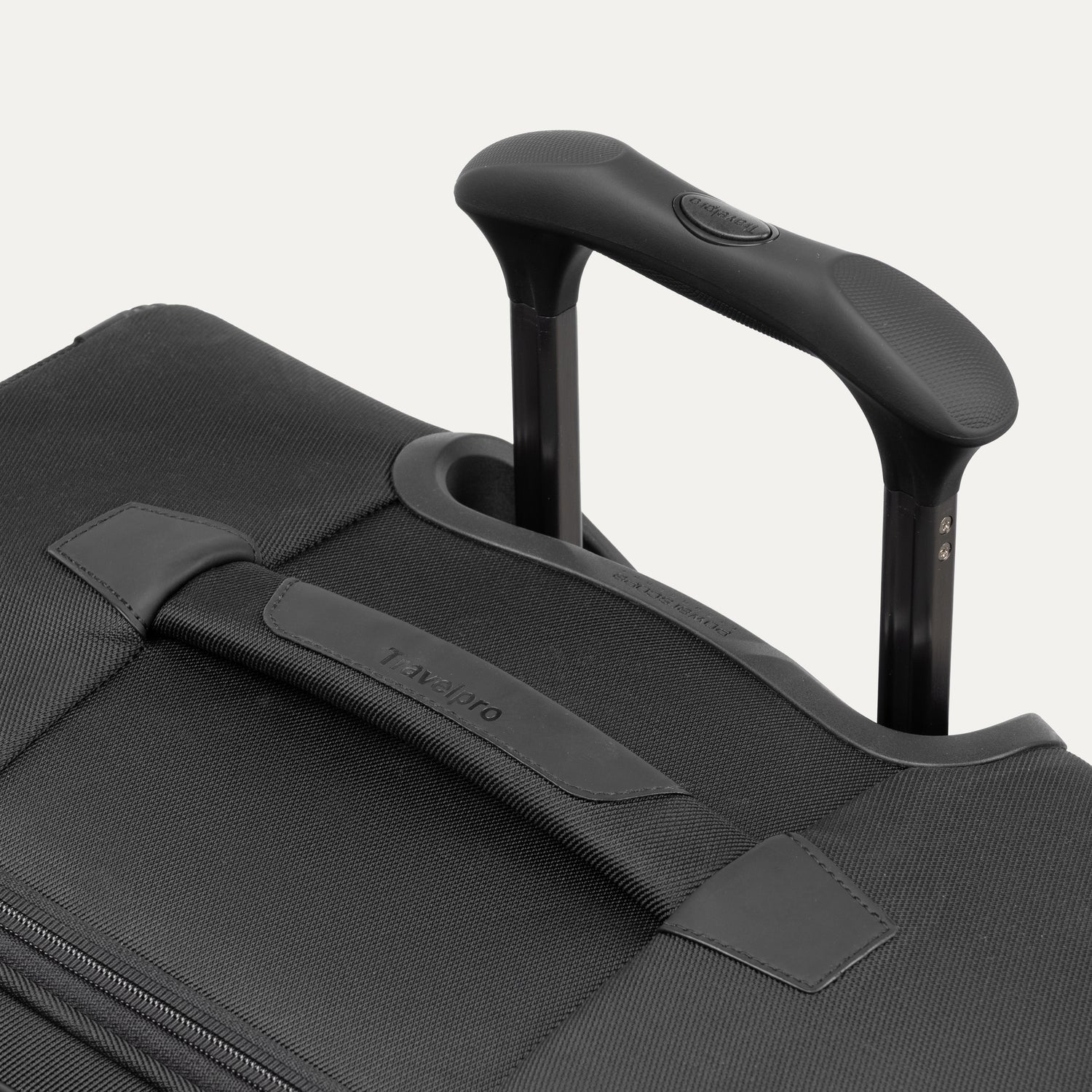 Travelpro Crew™ Classic Medium Check-in Expandable Spinner 10