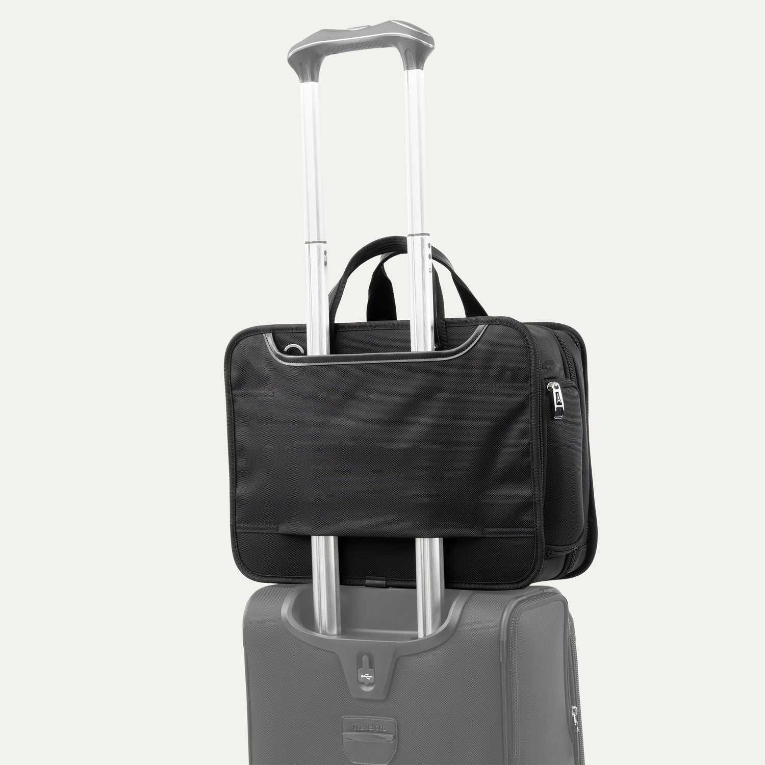 Travelpro Platinum® Elite Expandable Business Brief 15