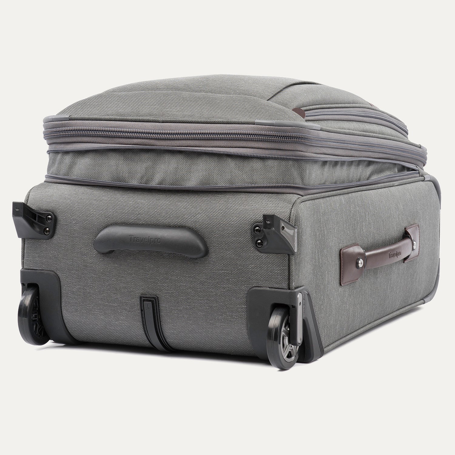 Travelpro Platinum® Elite 22” Expandable Carry-On Rollaboard 8