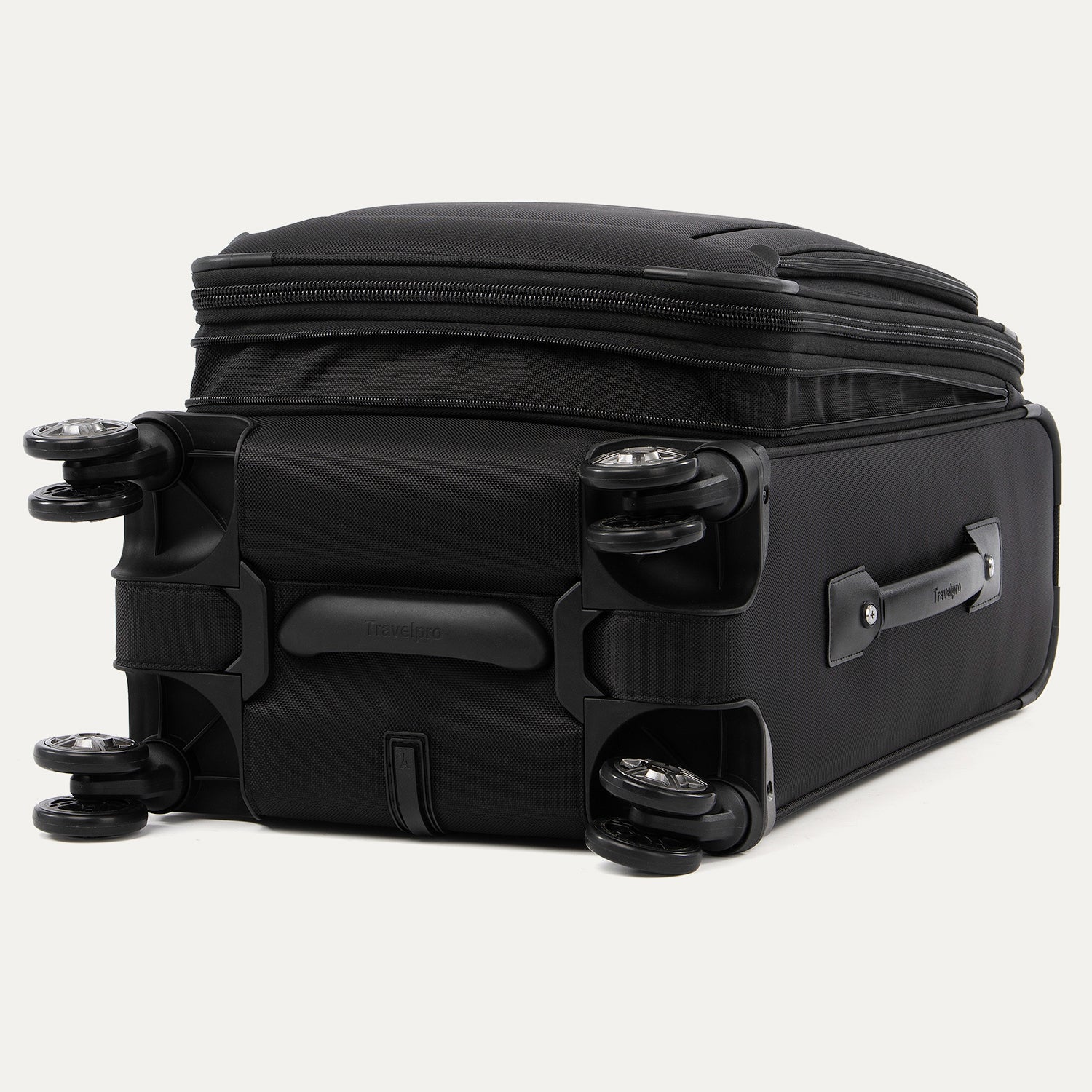 Travelpro Platinum® Elite 21” Expandable Carry-On Spinner 13