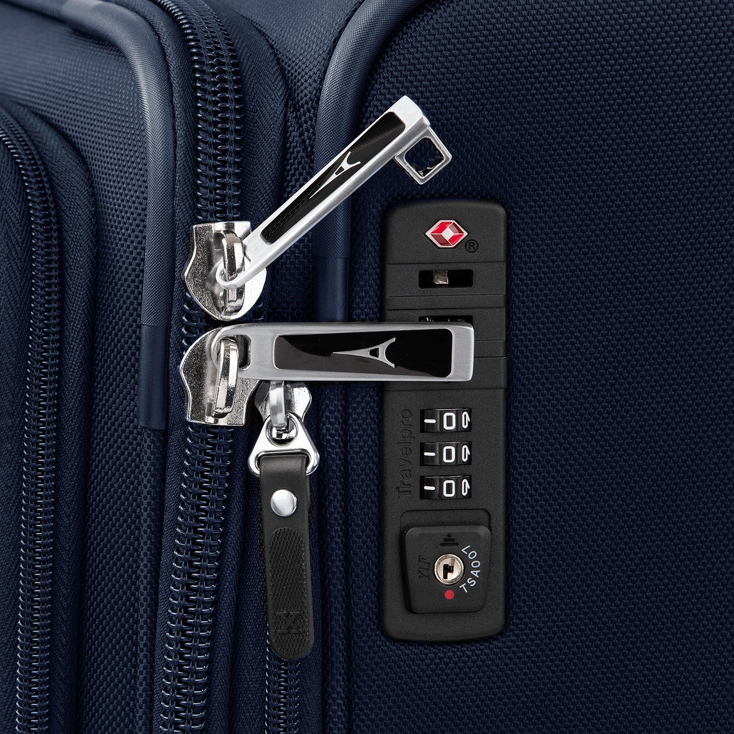 Travelpro Platinum® Elite 25” Expandable Spinner 45