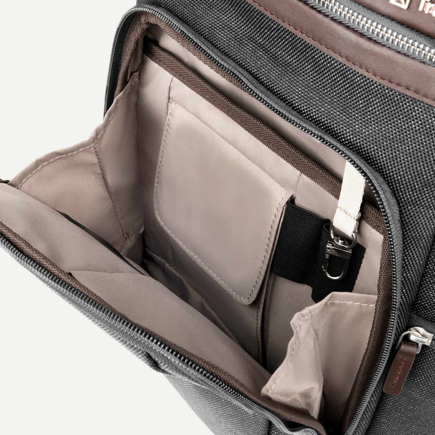 Travelpro Platinum® Elite Business Backpack 16