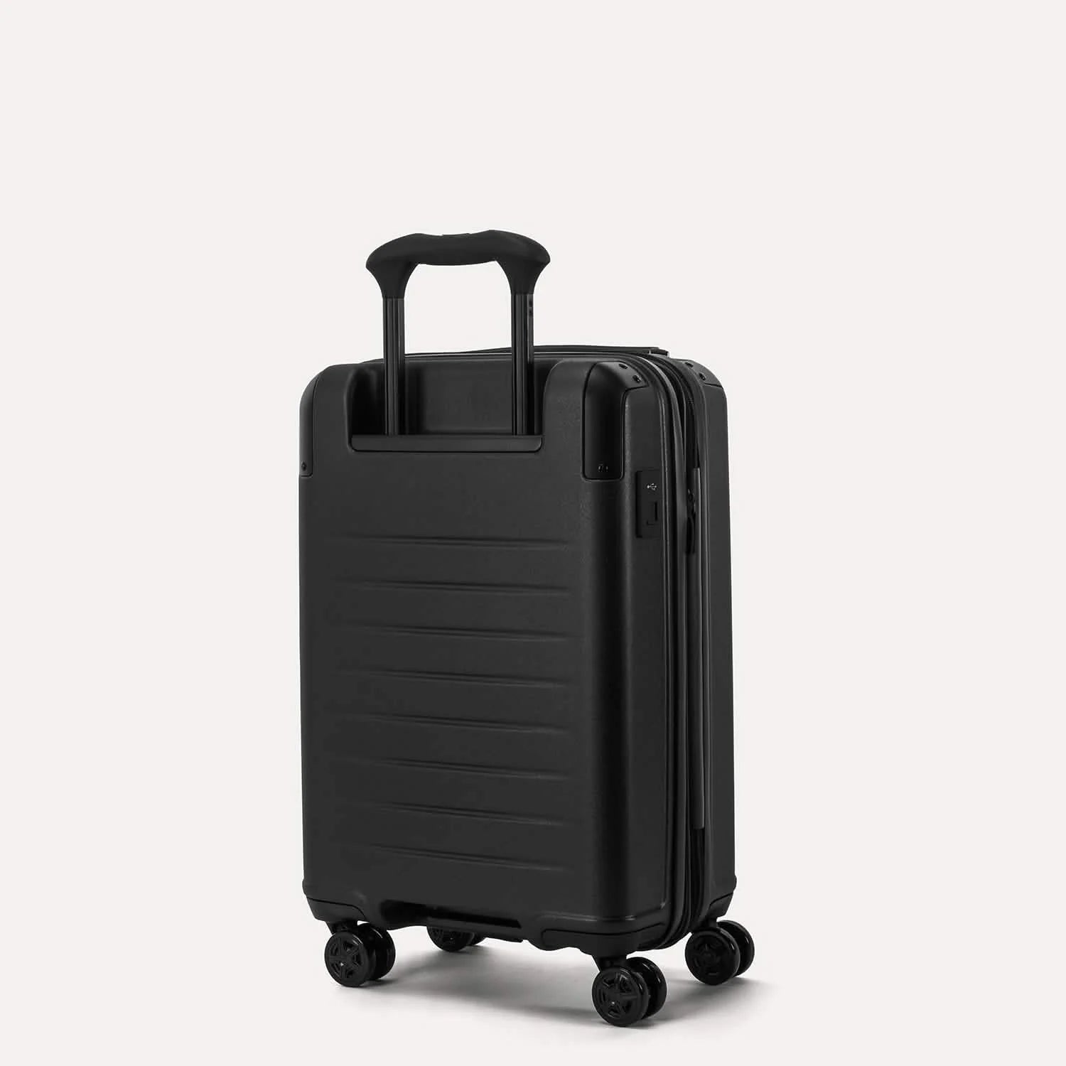 Travelpro Platinum® Elite Slim Carry-On Hardside Spinner 3