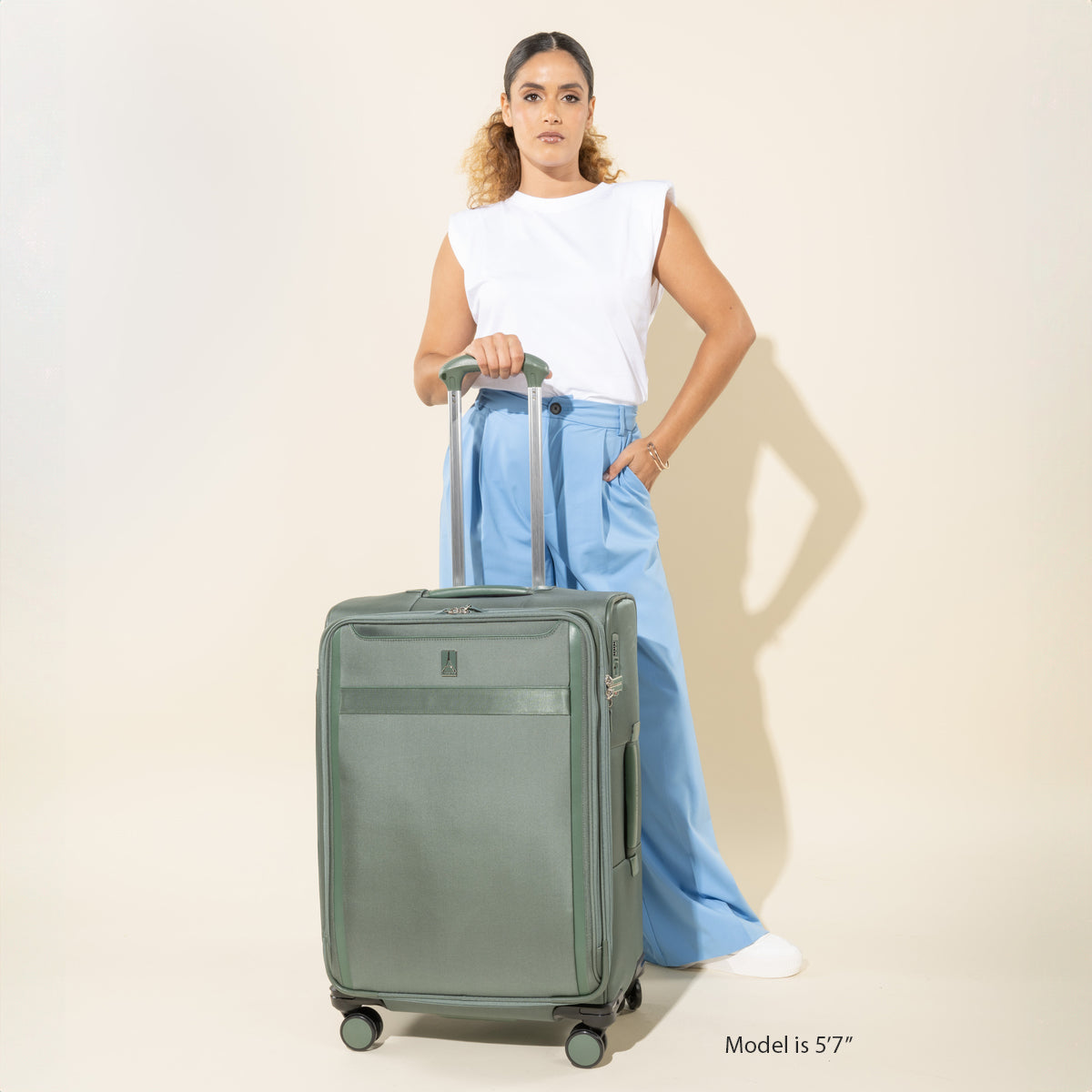 Travelpro VersaPack®+ Medium Check-In Expandable Spinner 9