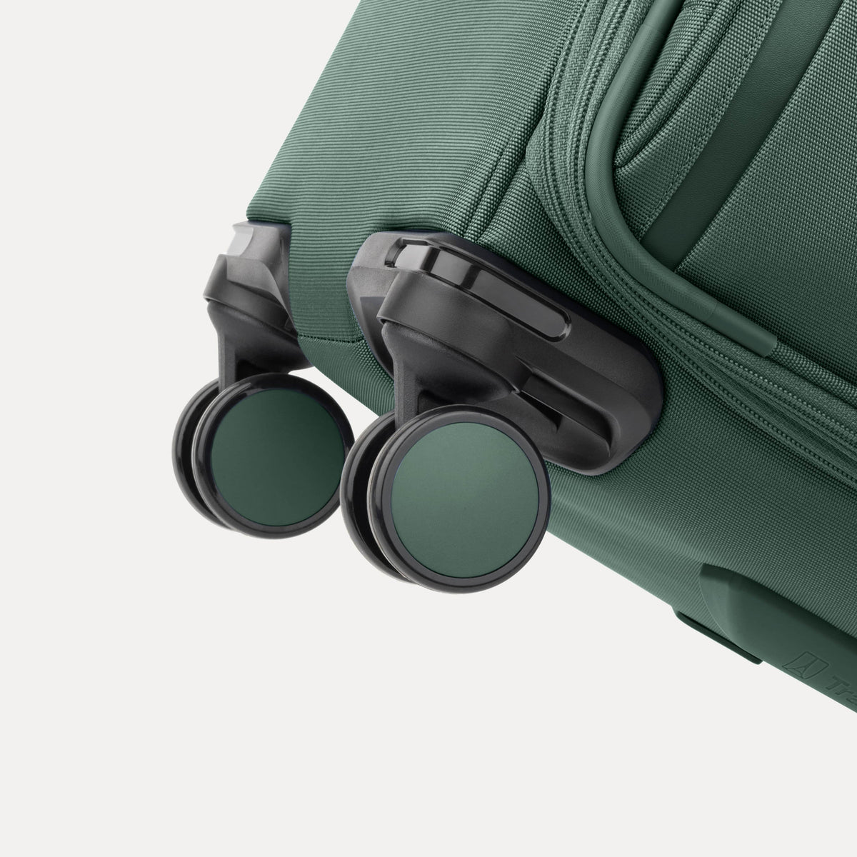 Travelpro VersaPack®+ Medium Check-In Expandable Spinner 8