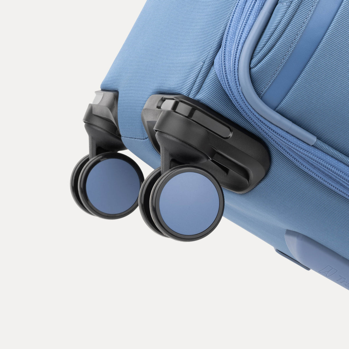 Travelpro VersaPack®+ Medium Check-In Expandable Spinner 24