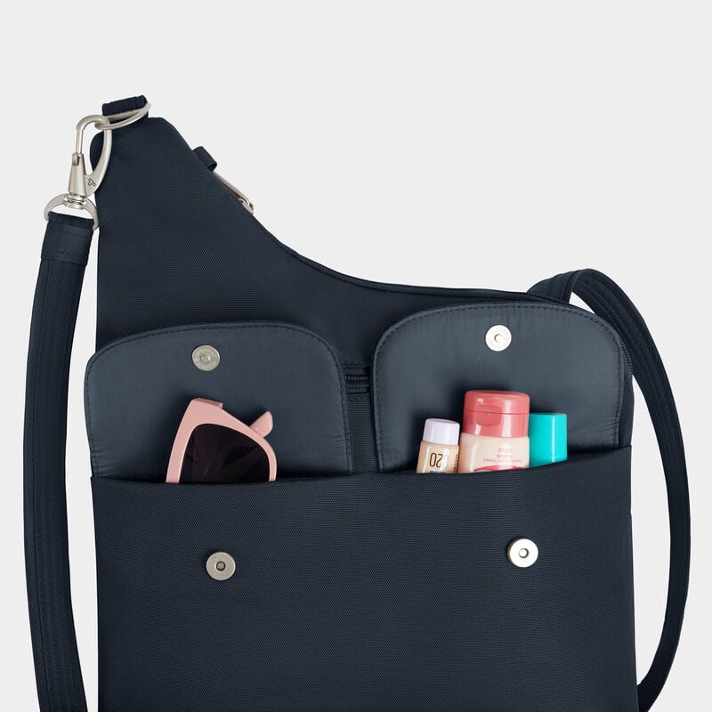 Travelon Anti-Theft Classic Crossbody 30