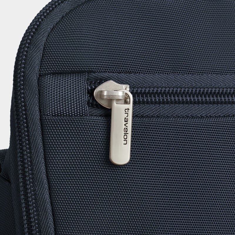 Travelon Anti-Theft Classic Crossbody 38