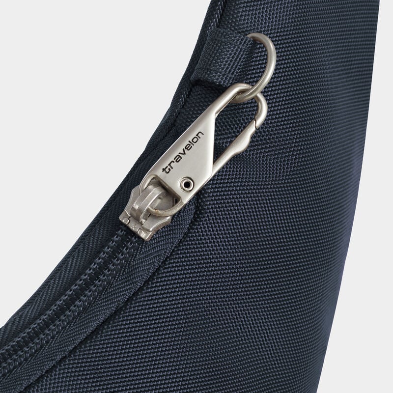 Travelon Anti-Theft Classic Crossbody 32