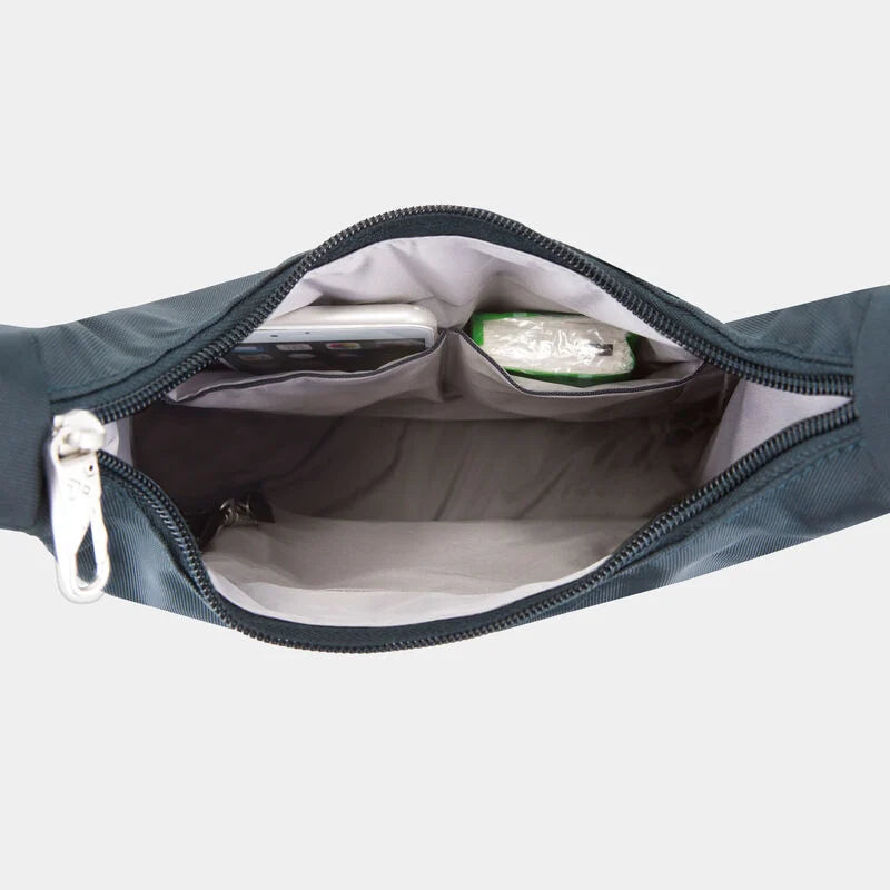 Travelon Anti-Theft Classic Essential Messenger 3