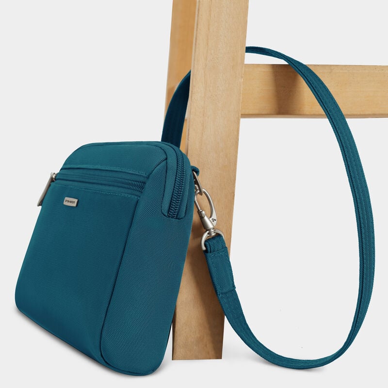 Travelon Anti-Theft Classic Convertible Crossbody and Waist Pack 38