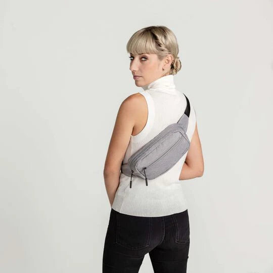 Travelon Convertible Sling/Waist Pack 9