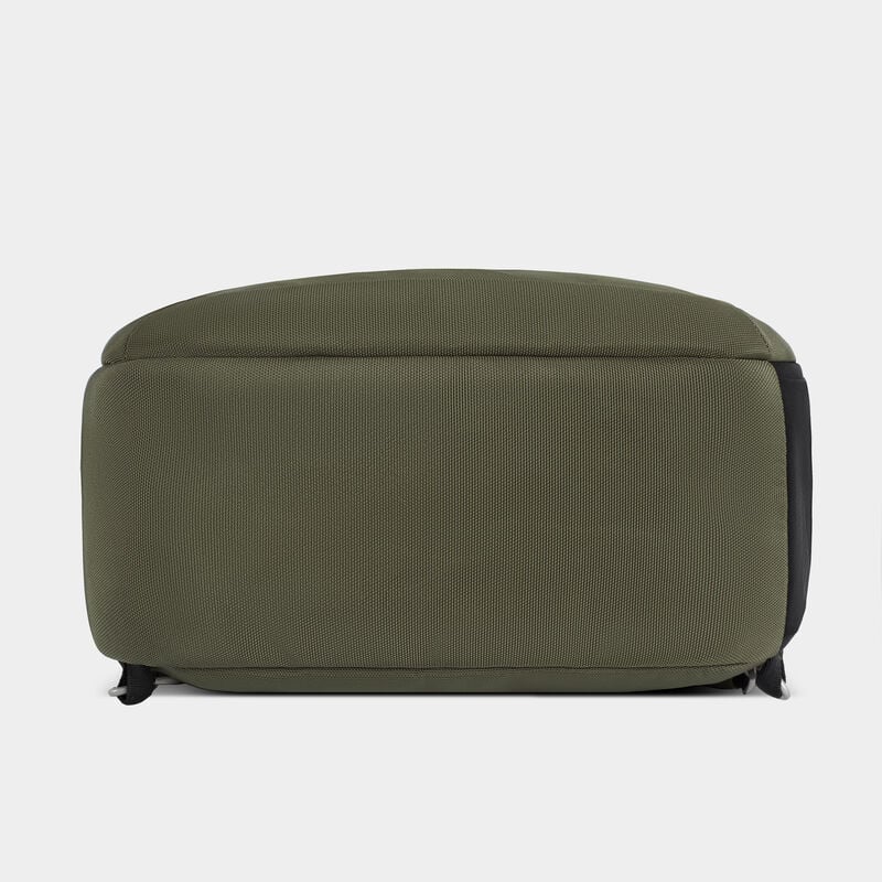 Travelon Anti-Theft Convertible Sling Backpack 9