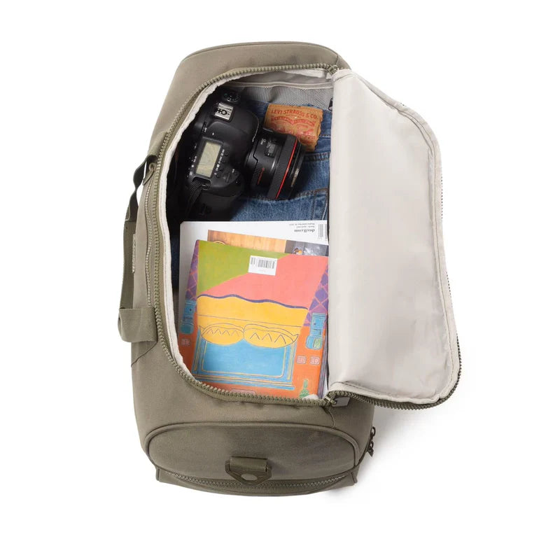 Jetstream Weekender Duffle 11