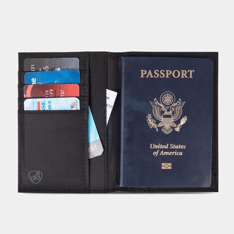 Travelon RFID Blocking Passport Case 2
