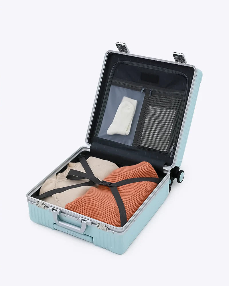 NOBL All-In-One Carry-On Mini 33