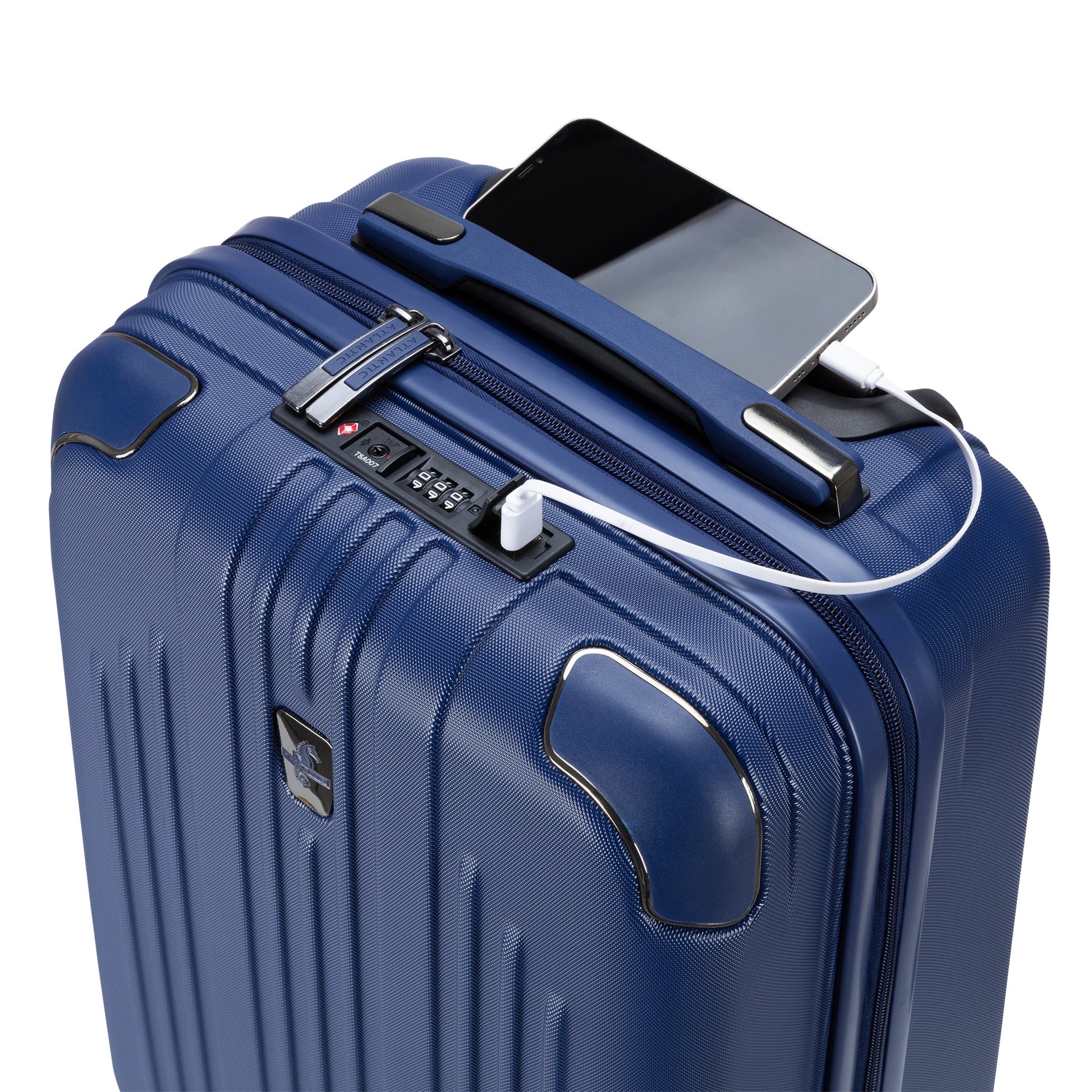 Atlantic Propeller Carry-on 23