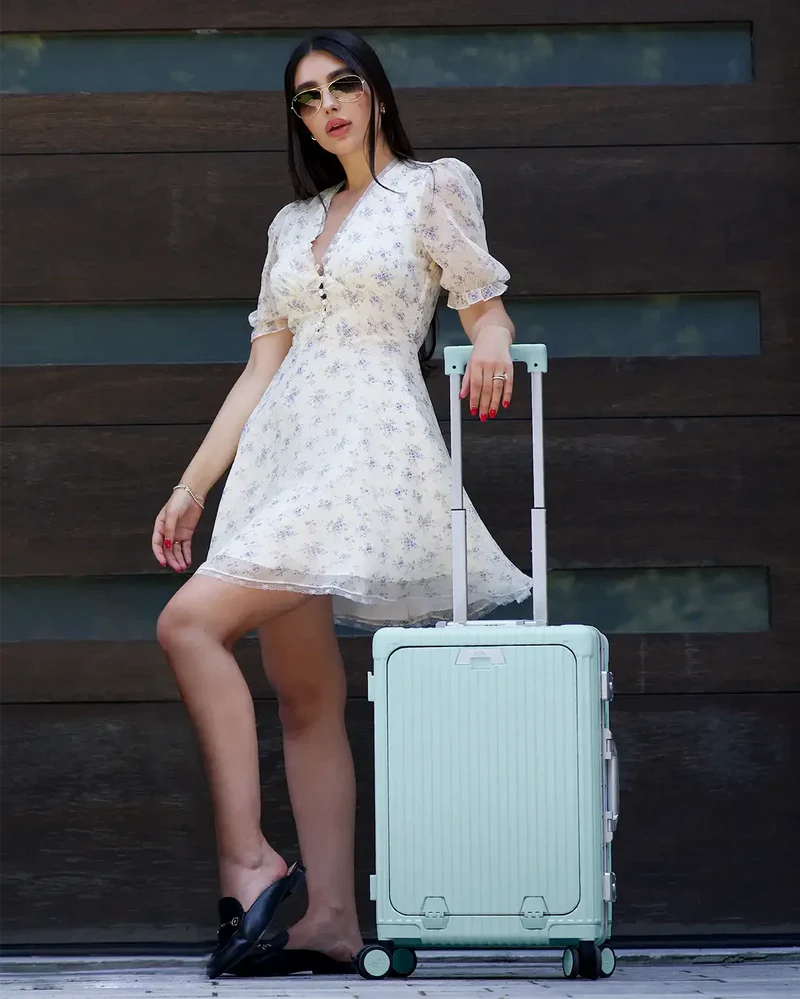NOBL All-in-One Carry-on 19" 44