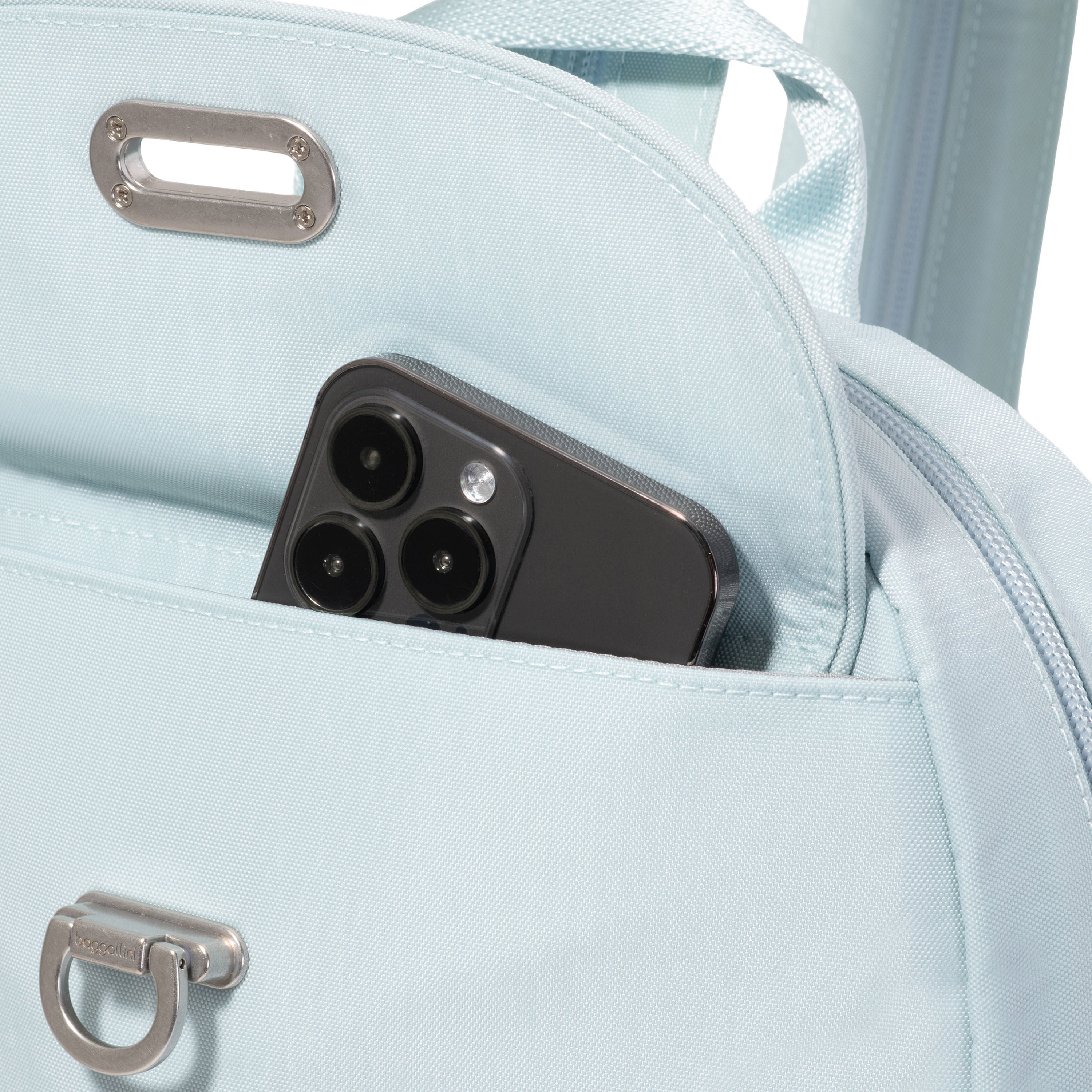 Coastal Flip Lock Day Pack 23