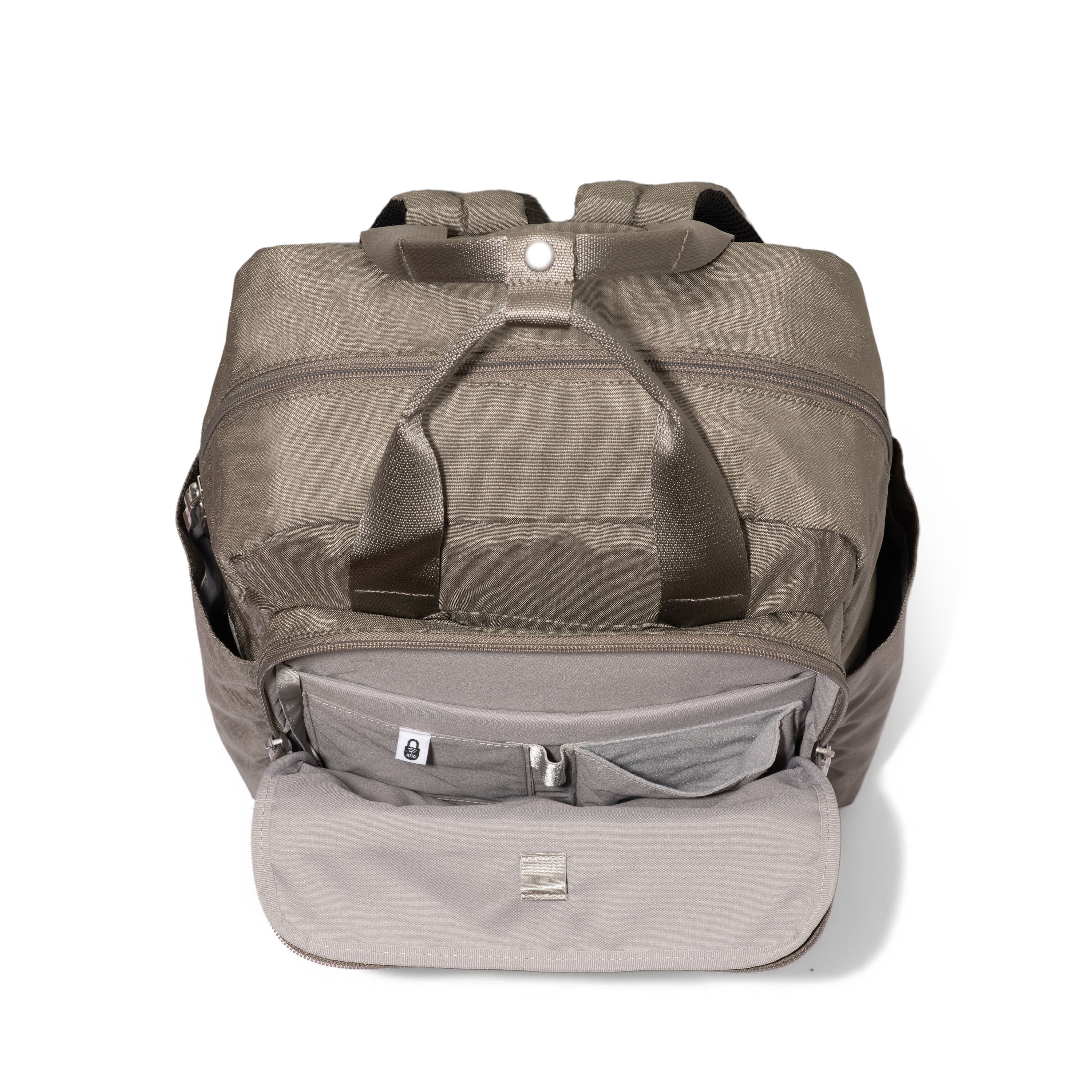 Modern Everywhere Commuter Laptop Backpack 9