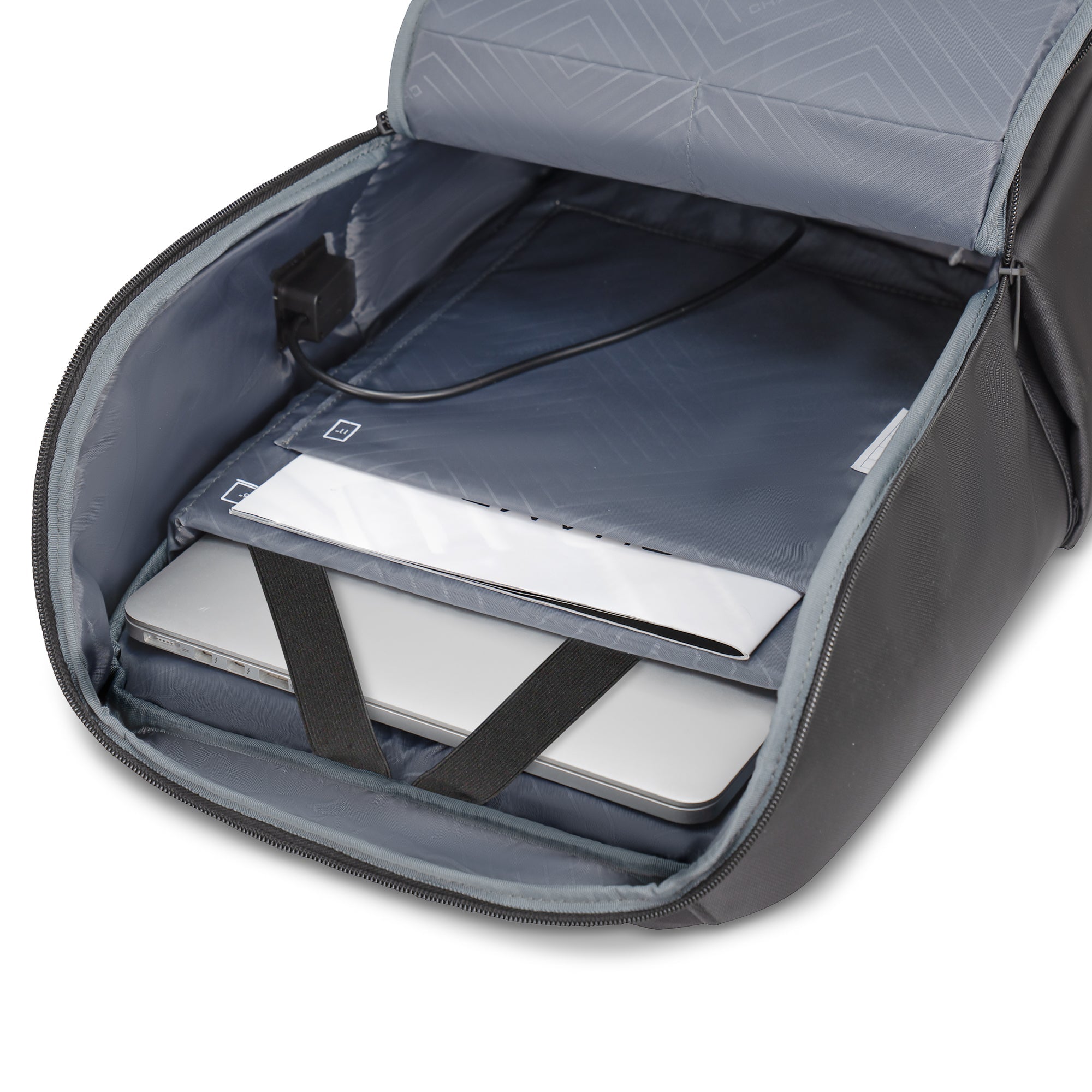 Onyx / Tech Backpack 7