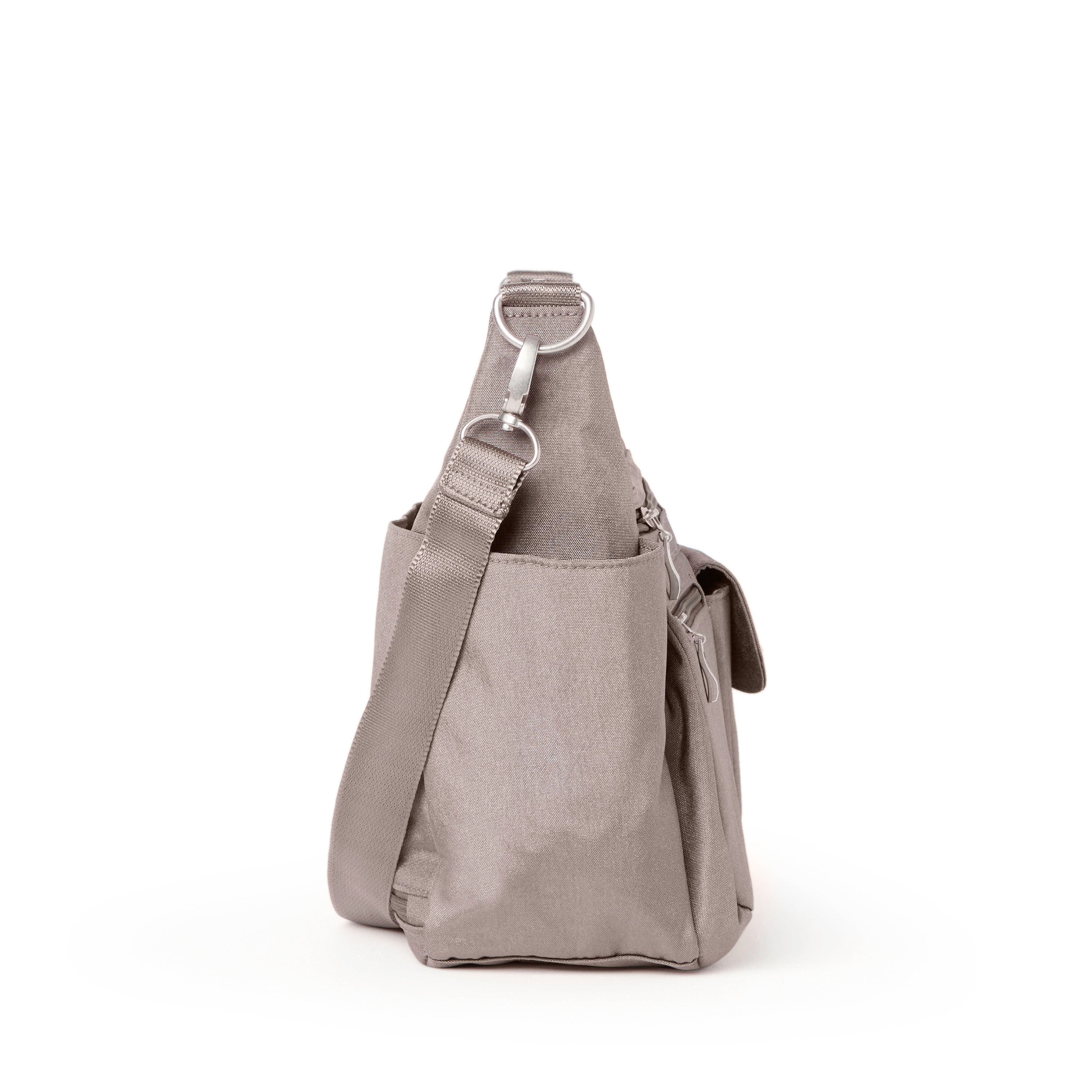 Modern Everywhere Bagg 16