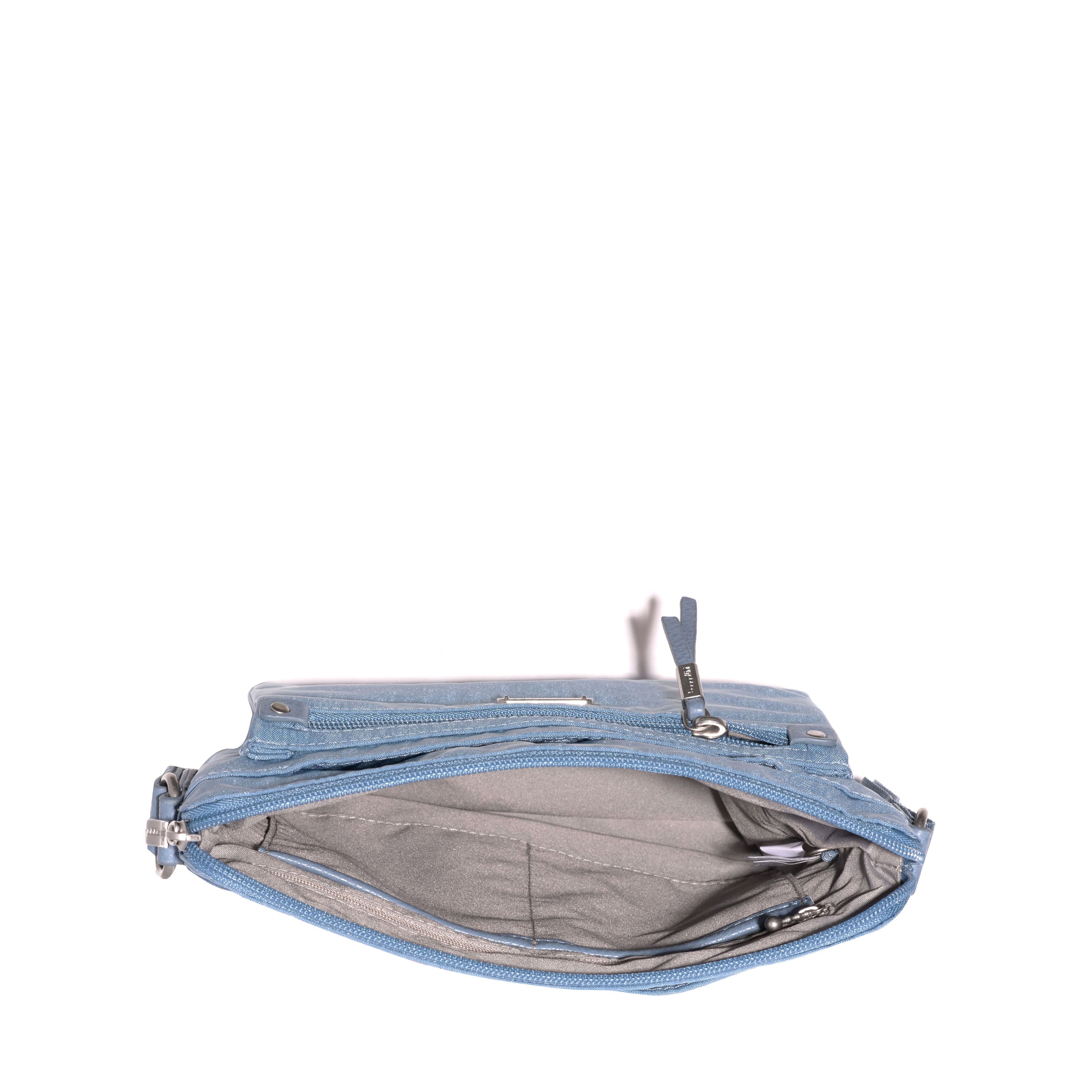 True Classic Go Bagg with RFID Wristlet 22