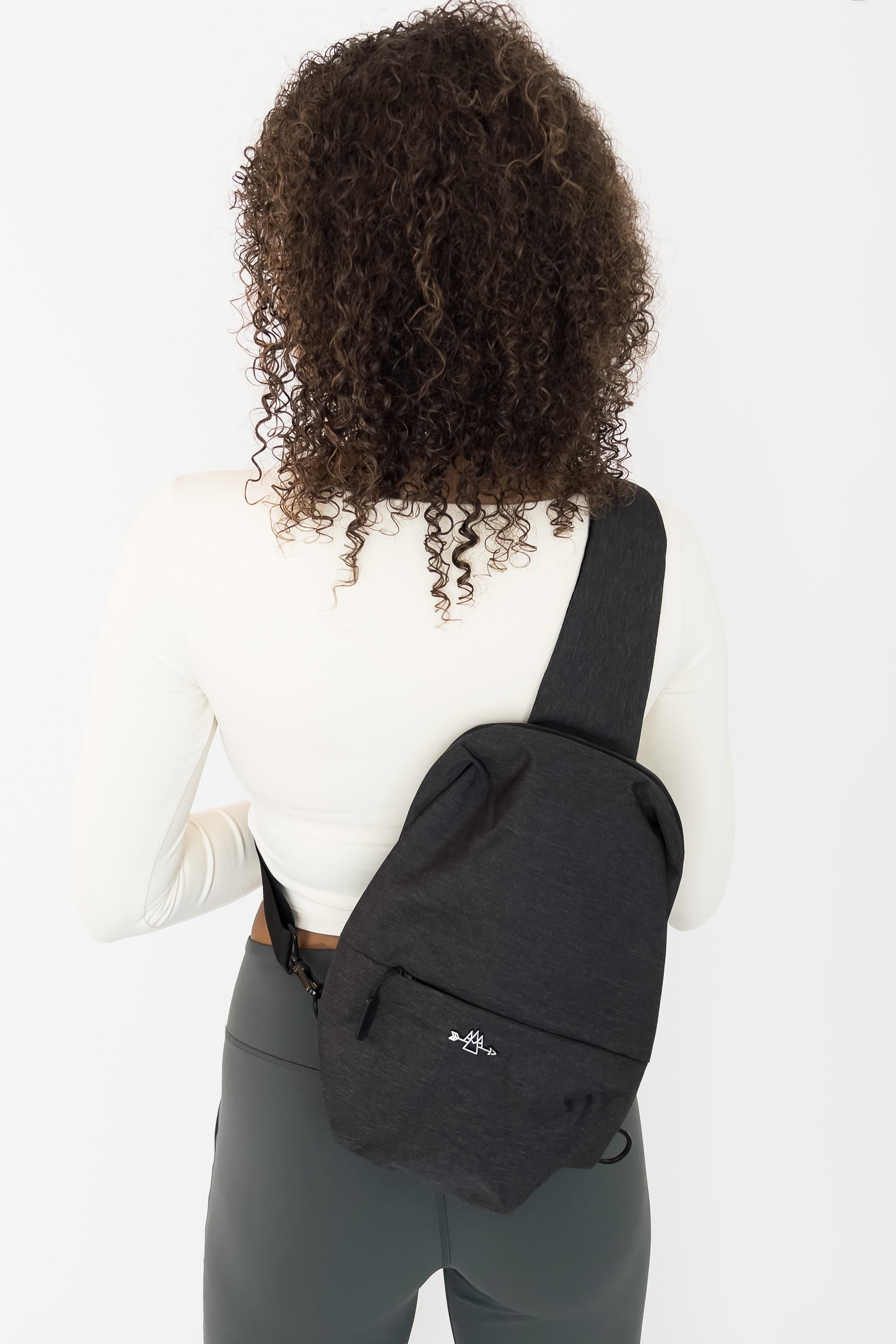 Bãre Out & About Sling Bag 6