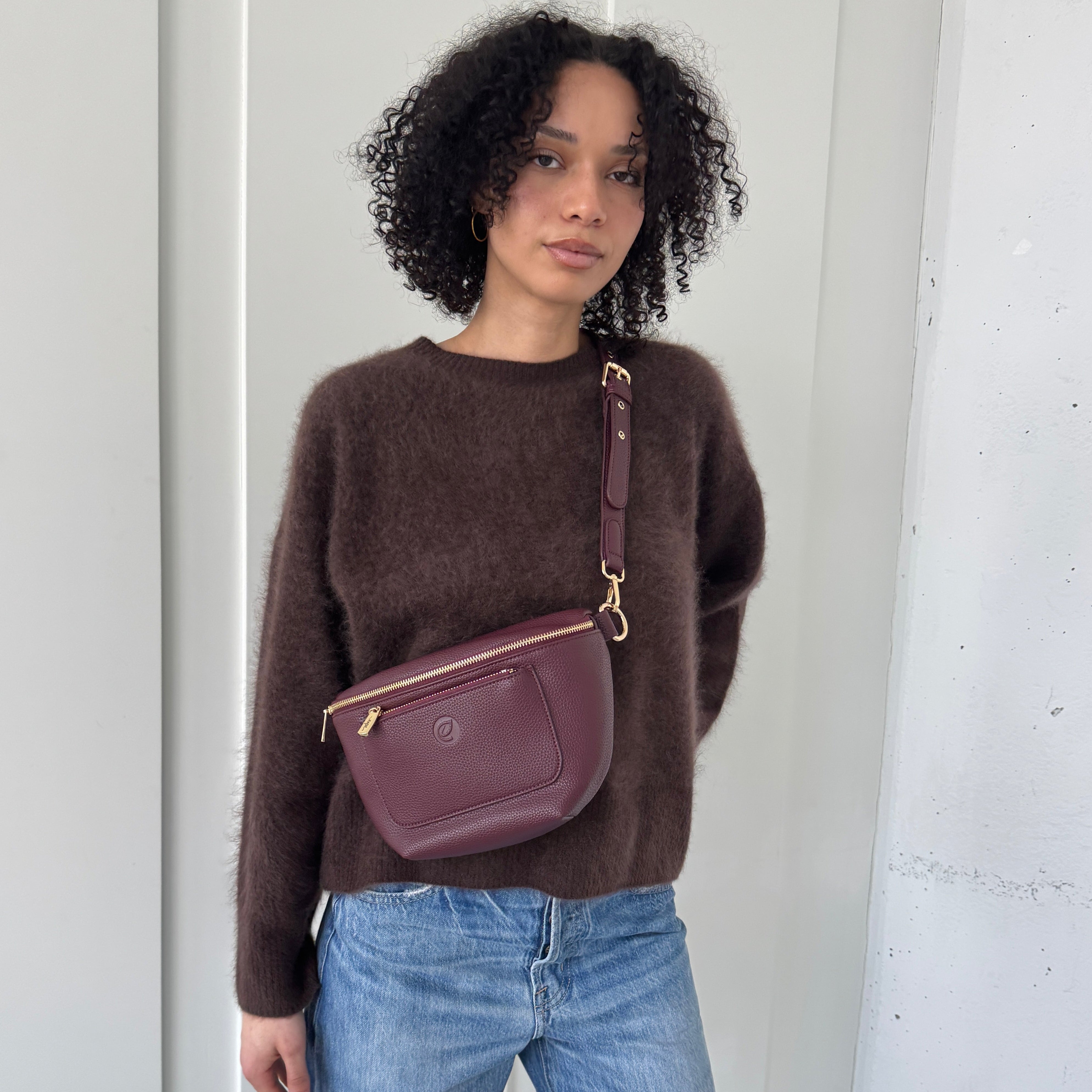 Ellis Fanny Pack W25 8