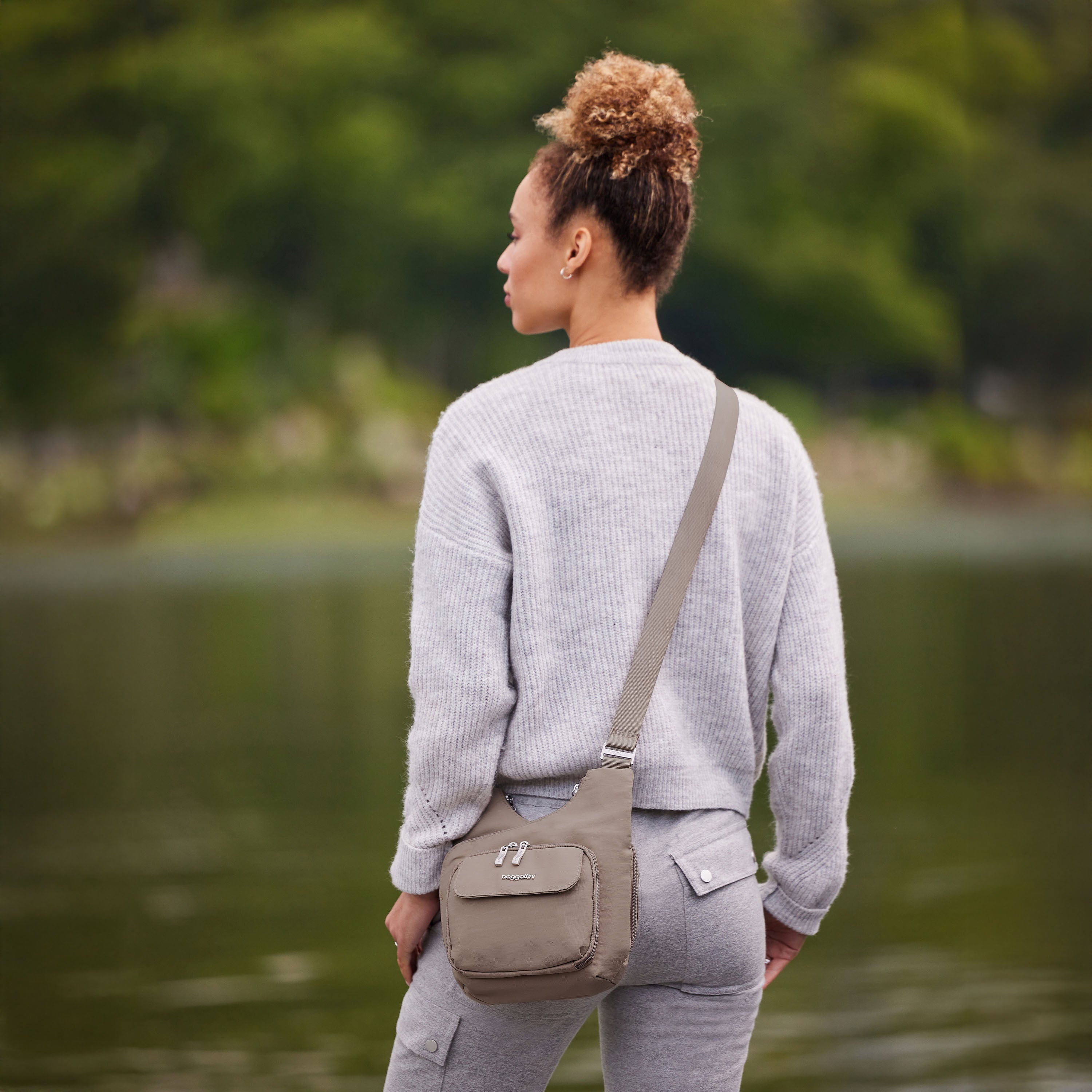 Legacy Criss Cross Crossbody 29