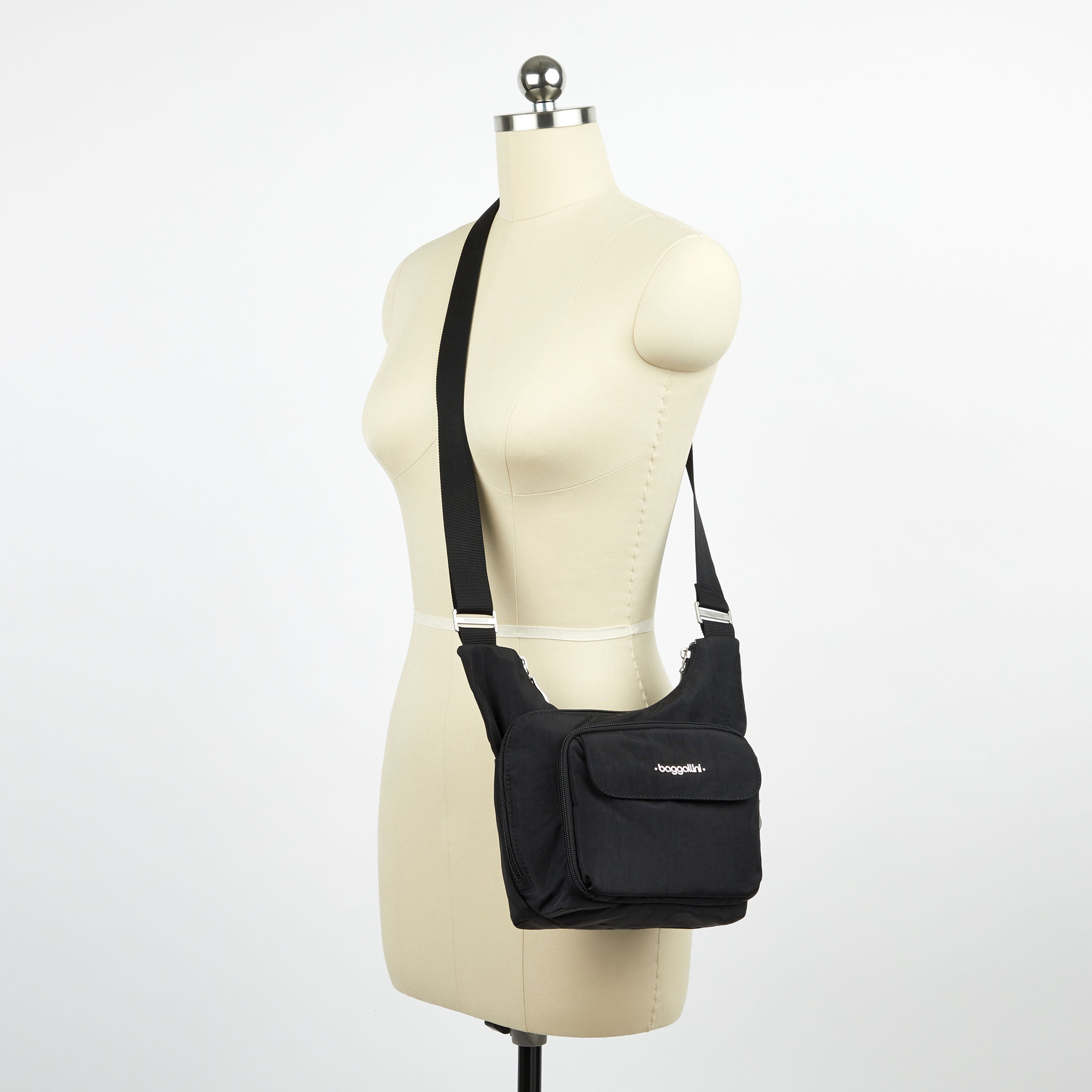 Legacy Criss Cross Crossbody 38