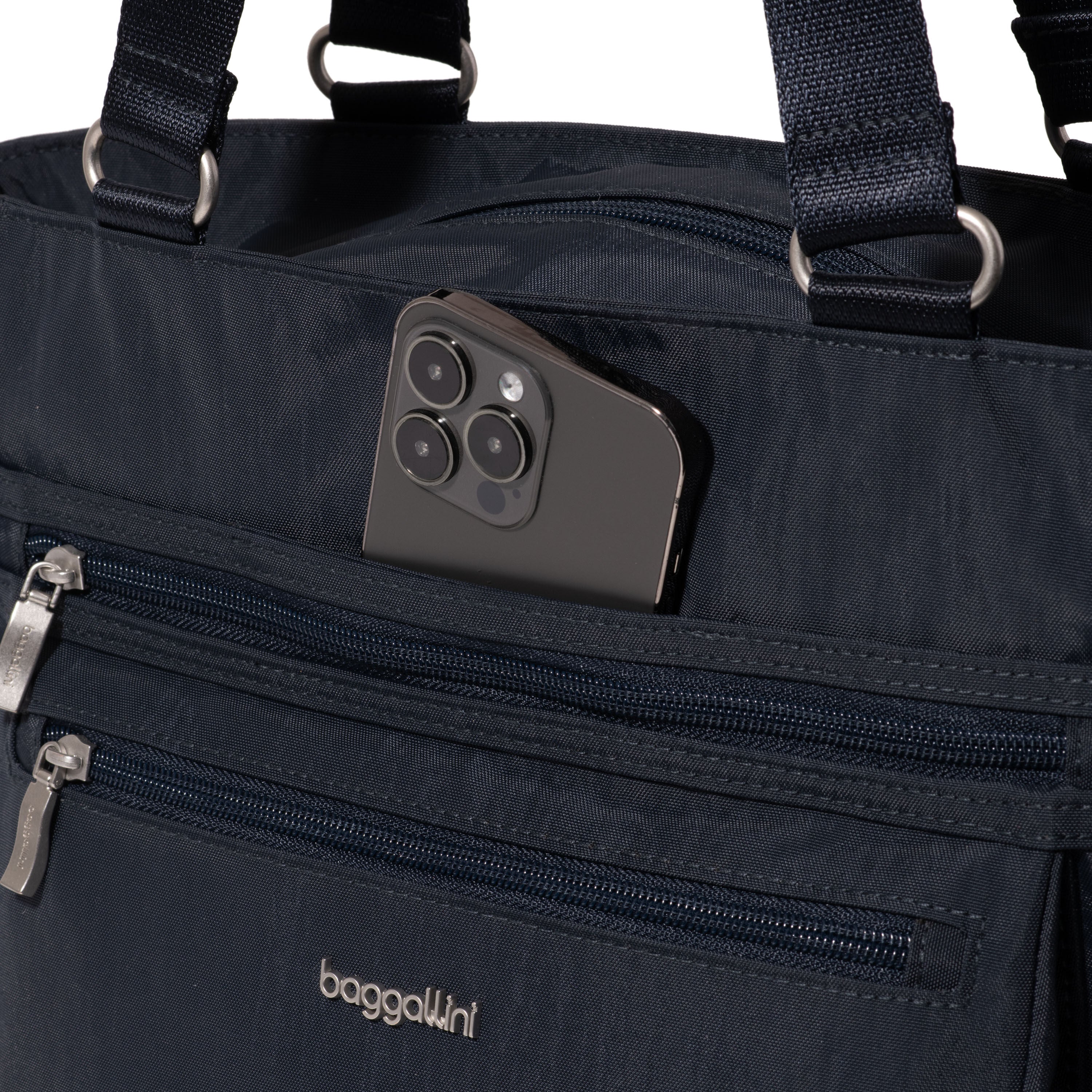 Modern Everywhere Everyday Shopper 8