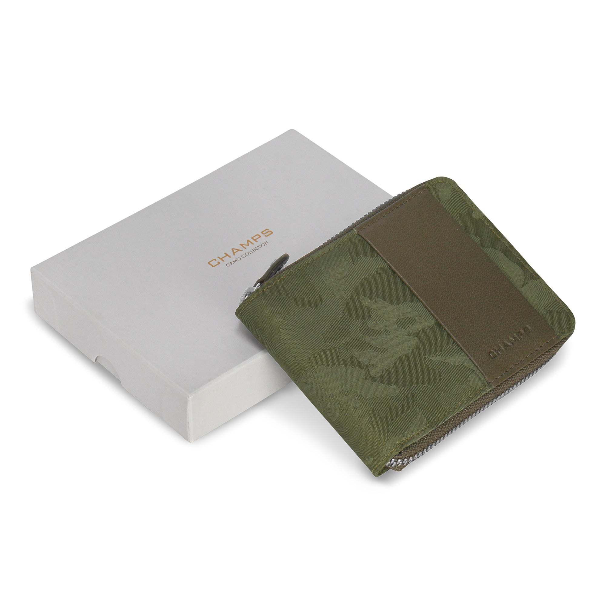Camo / Leather Zip Around Wallet 11