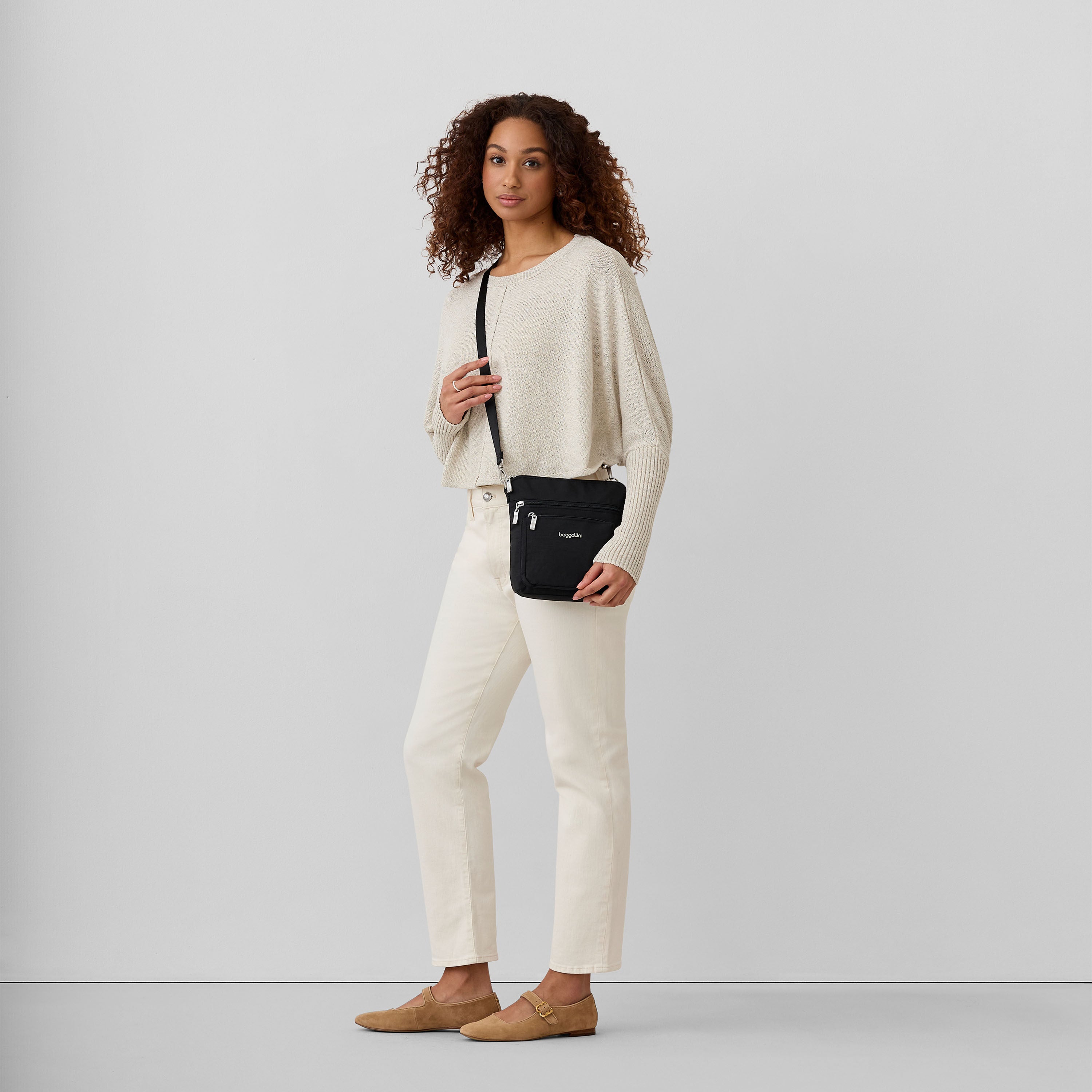 Baggallini Modern Everywhere Pocket Crossbody 37