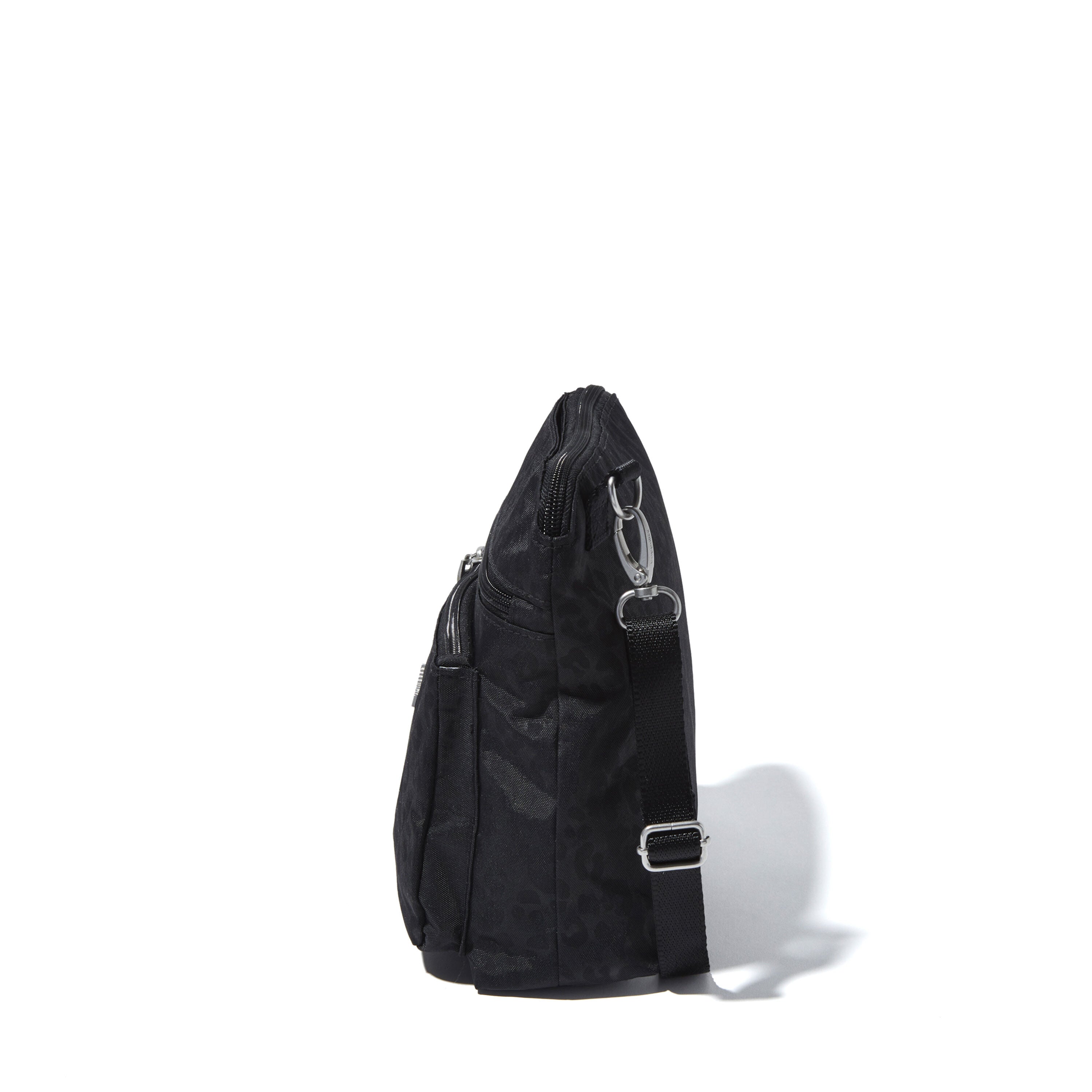 Baggallini Modern Everywhere Pocket Crossbody 34