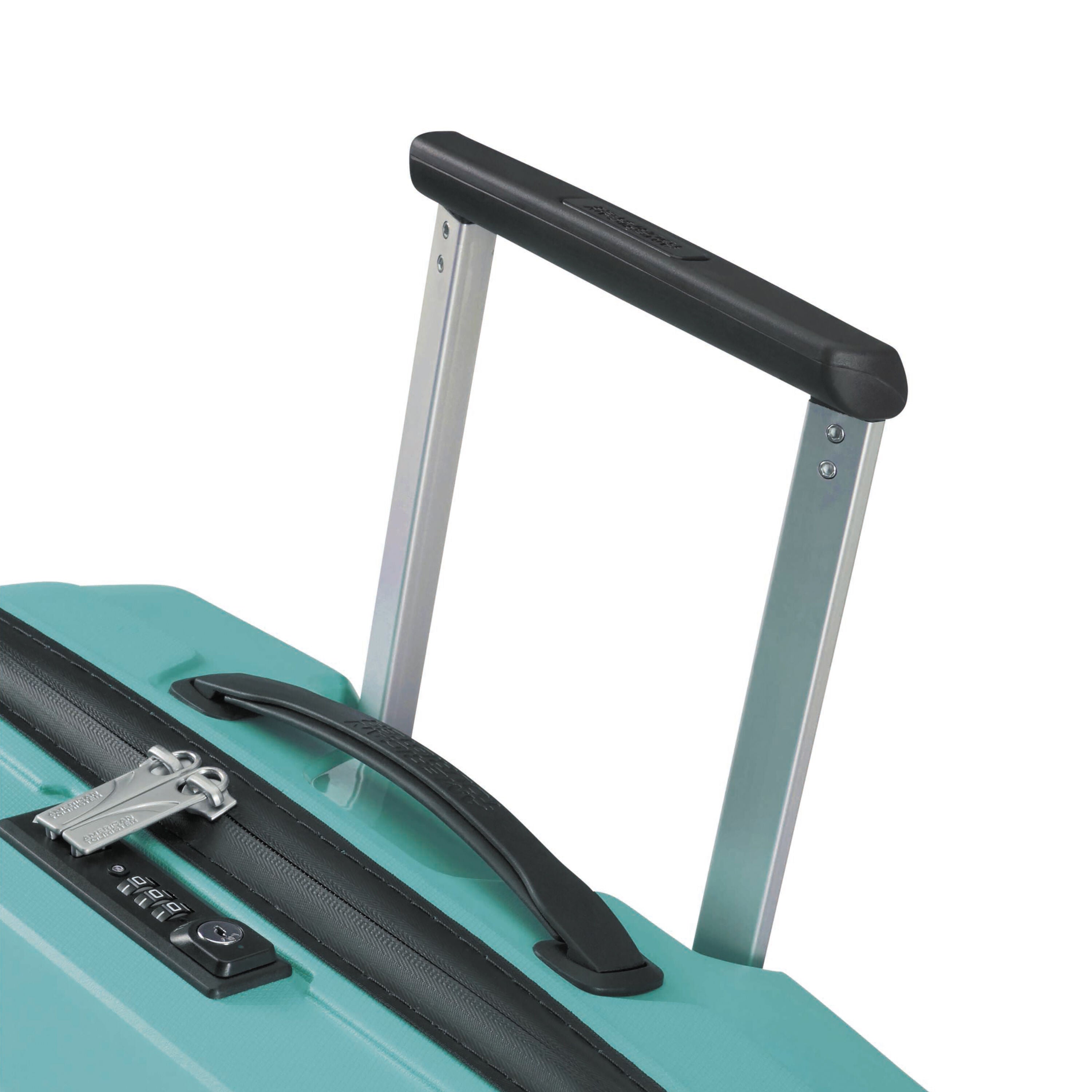 American Tourister Airconic Medium 14